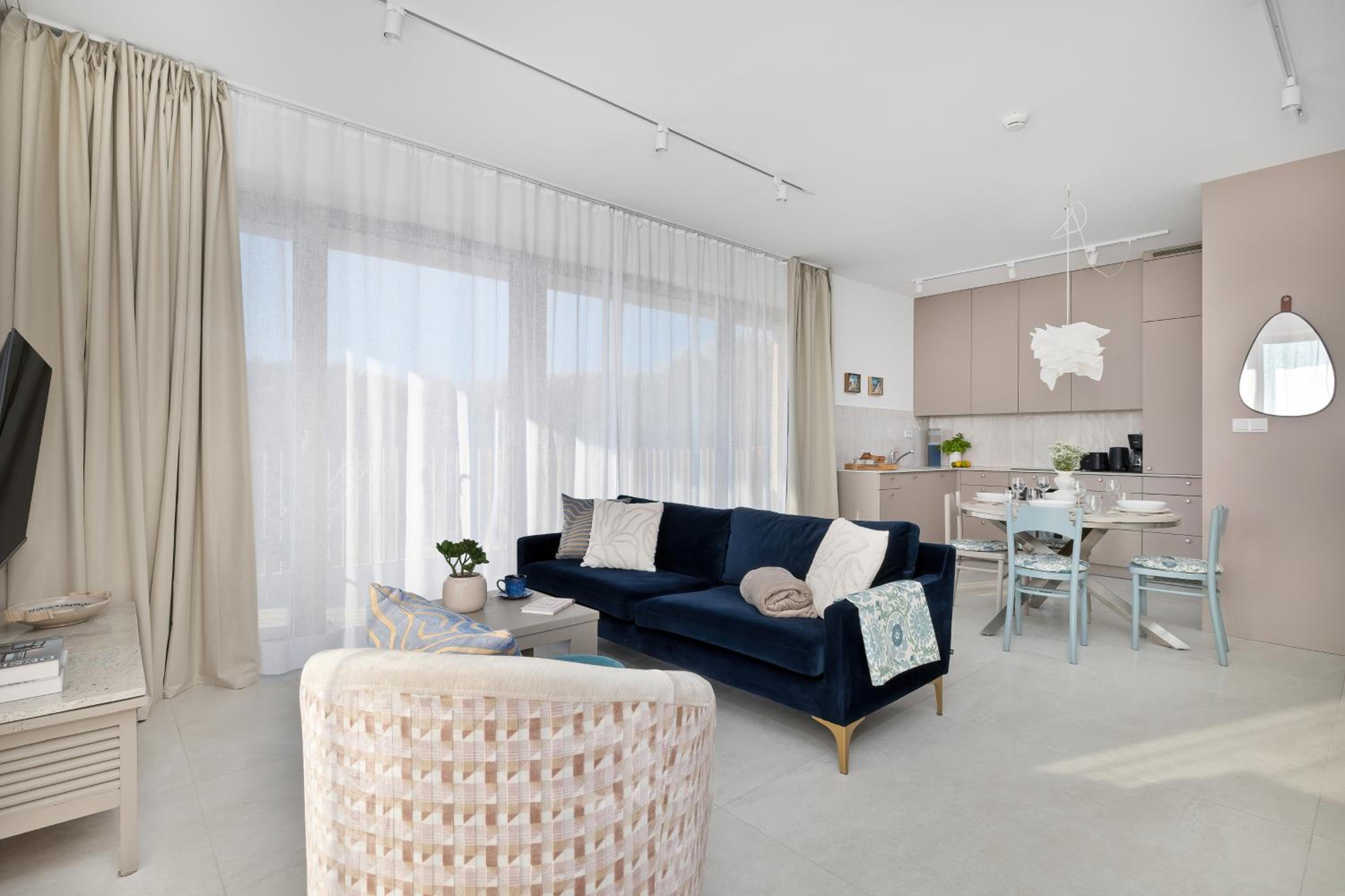 GREENERI PARK - Ambria Apartments