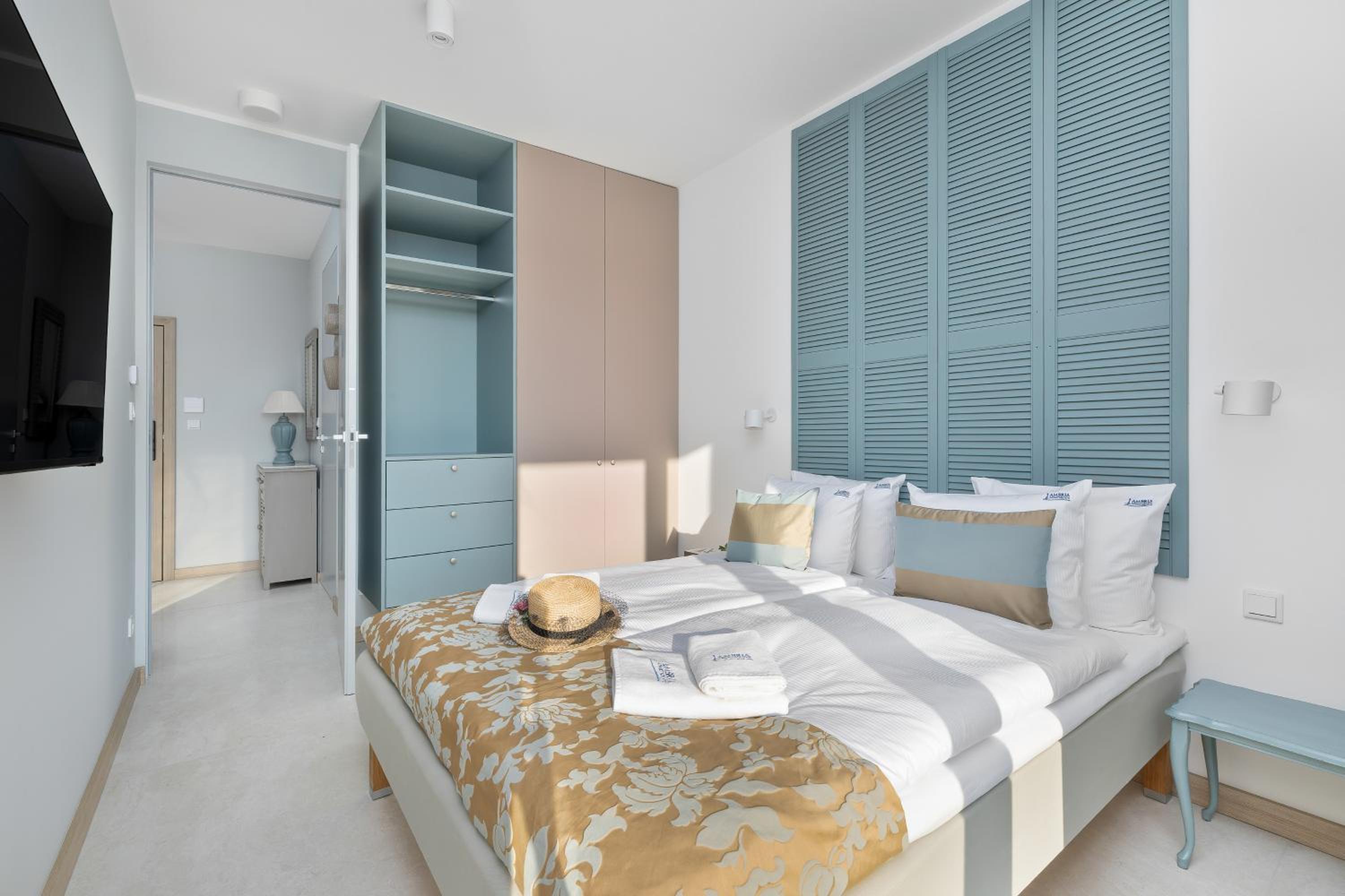 GREENERI PARK - Ambria Apartments