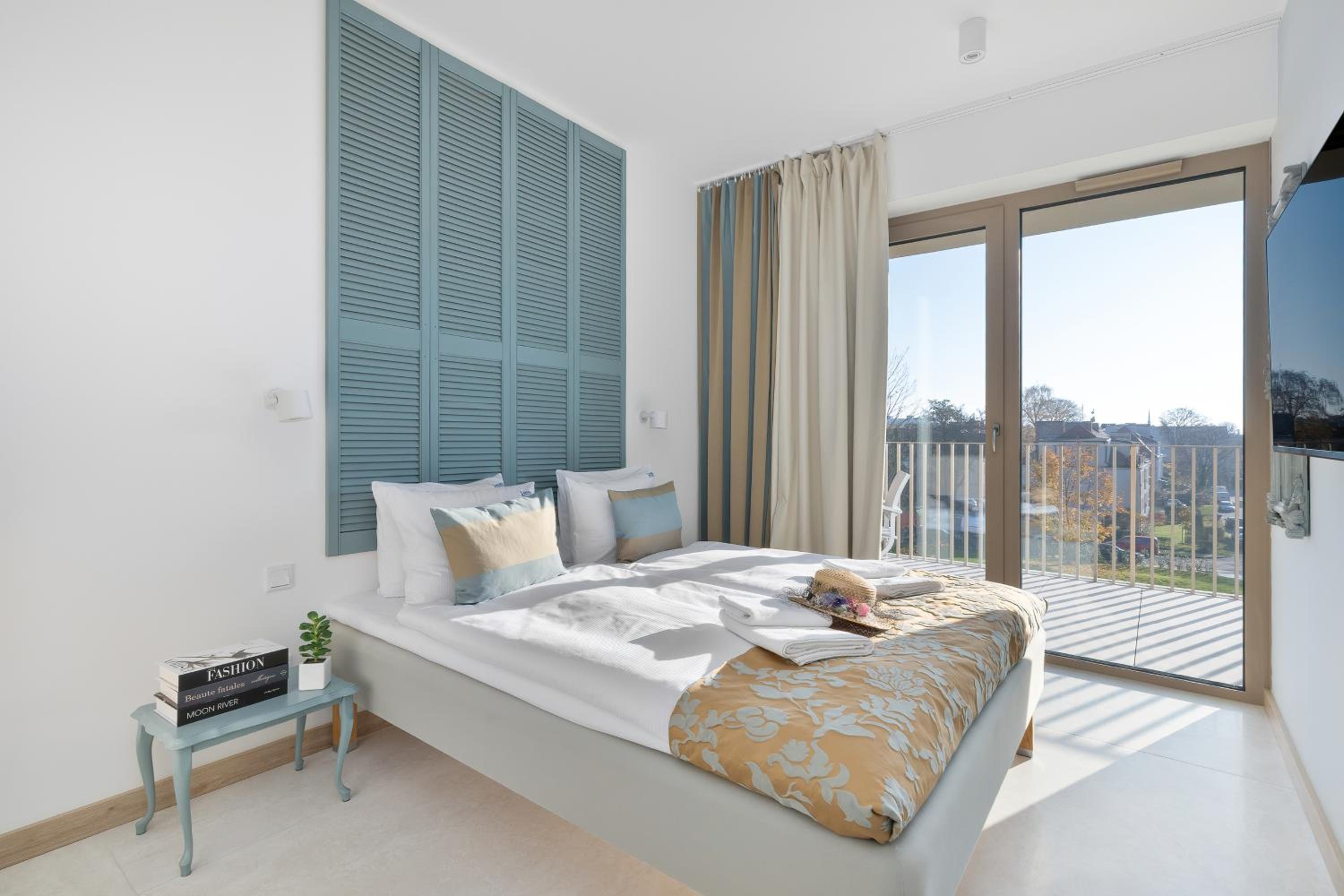 GREENERI PARK - Ambria Apartments