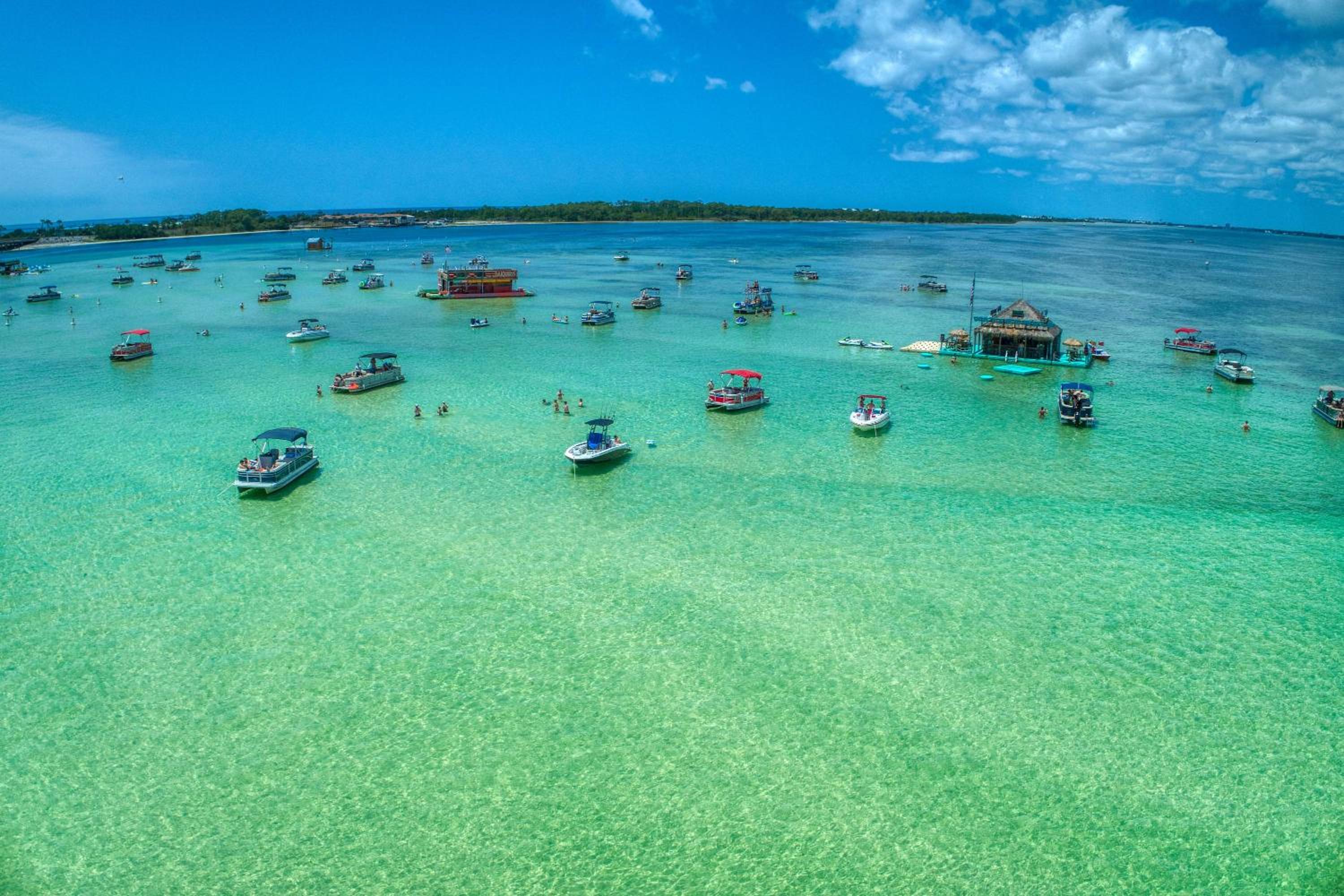 Easy Gogh'n Beach Stay for 5