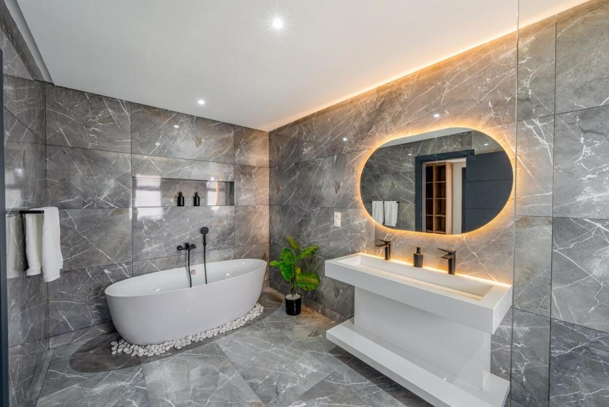 Luxury Villa & Apartment with Sea View Taghazout Bay