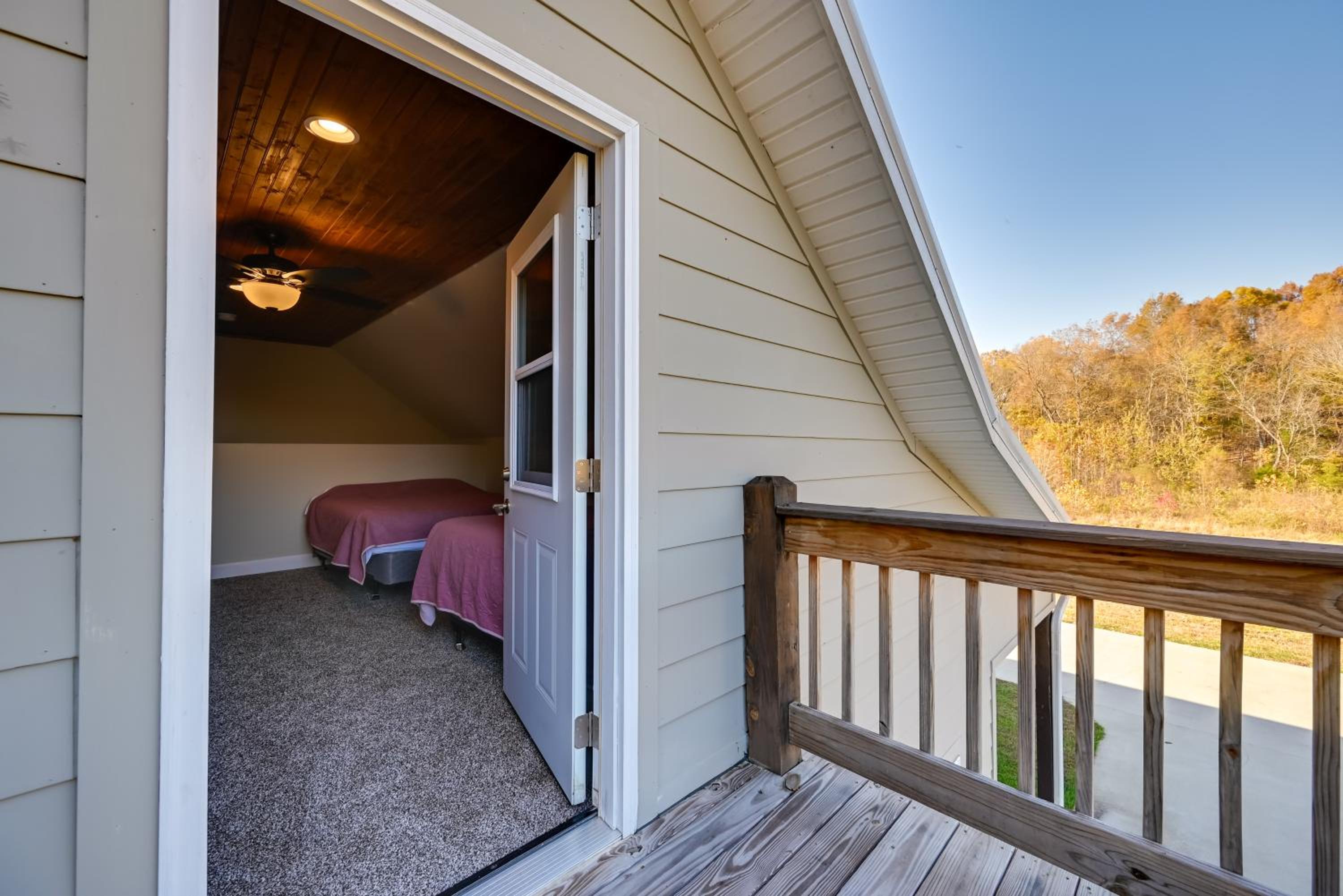 Riverside Serenity! Falls of Rough Home with Views