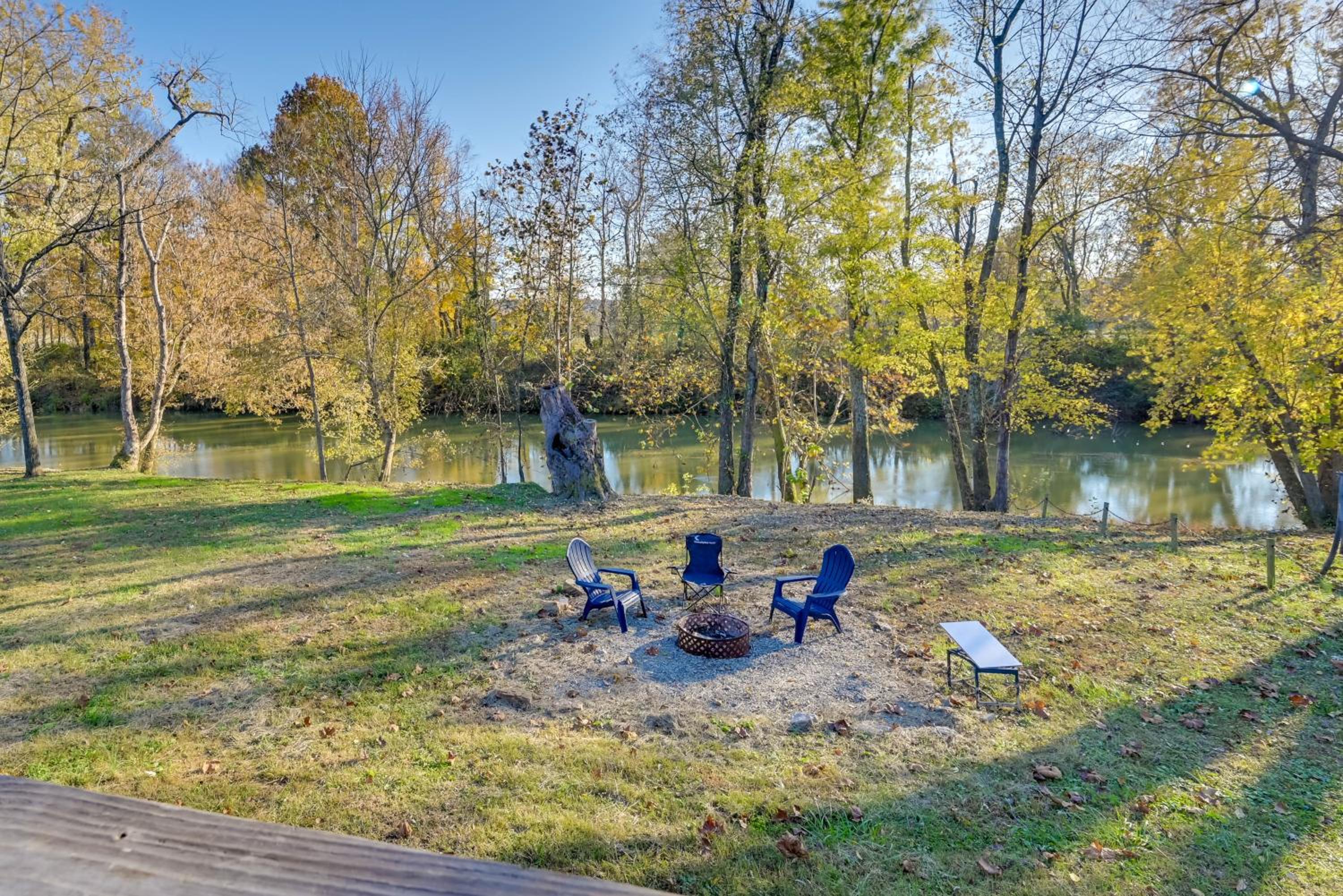 Water Views! Serene Rough River Family Cabin