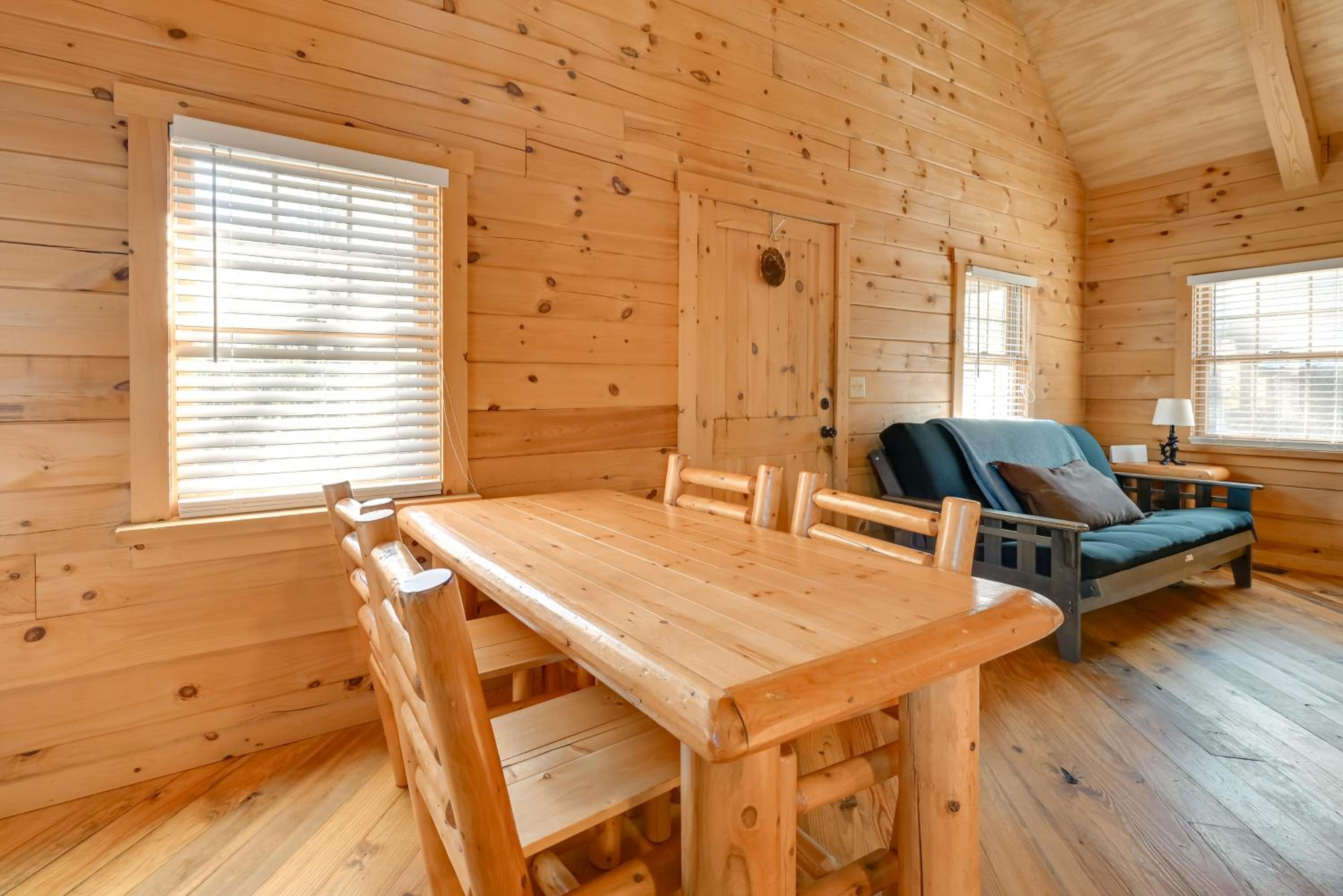 Water Views! Serene Rough River Family Cabin