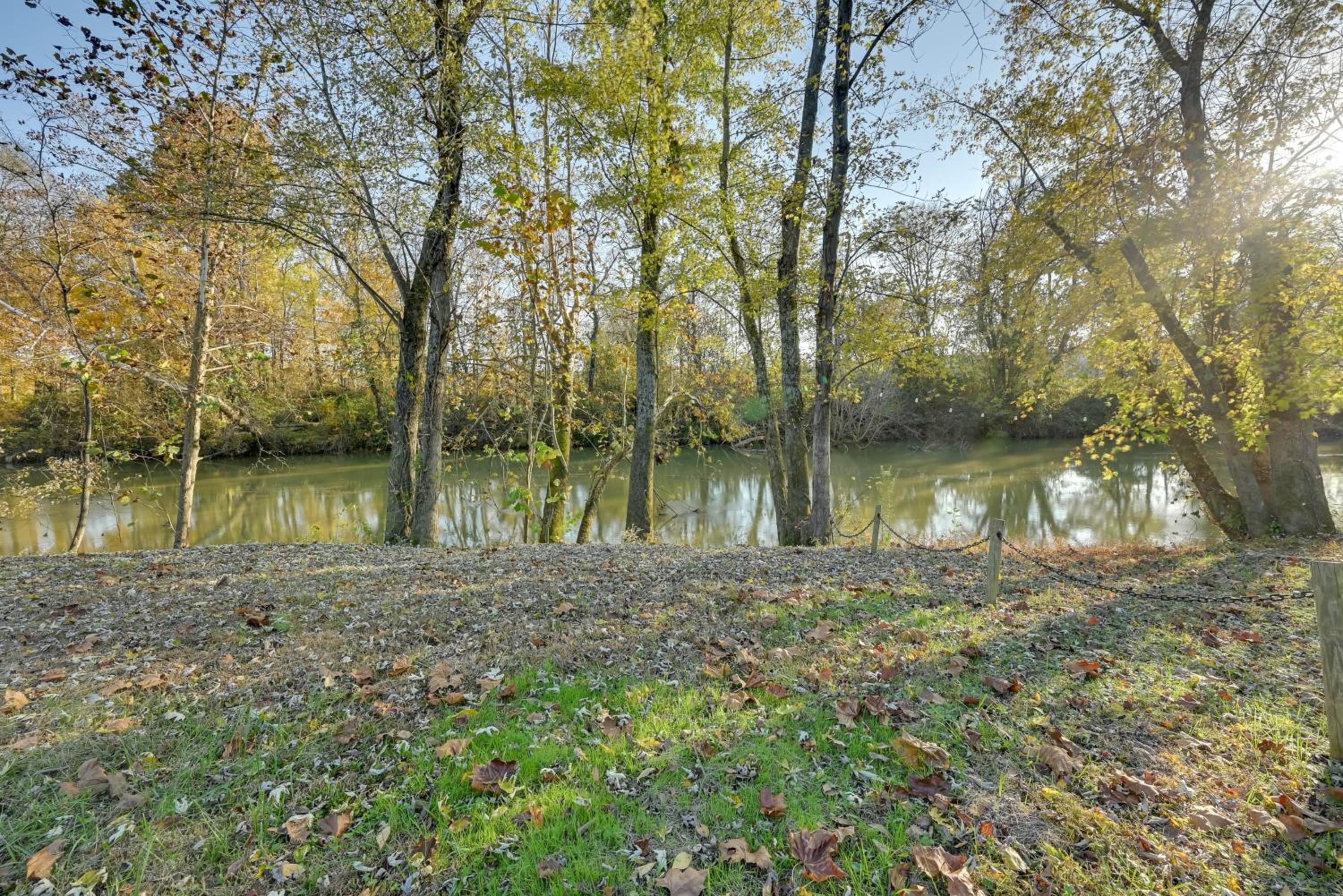 Water Views! Serene Rough River Family Cabin