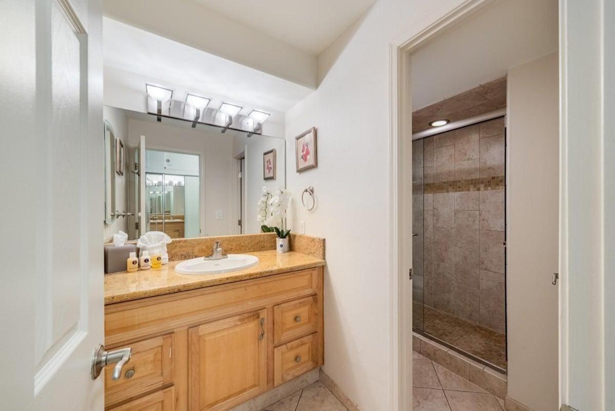 Lahaina Shores 507 · LS 507 West Maui Studio with Stunning Ocean