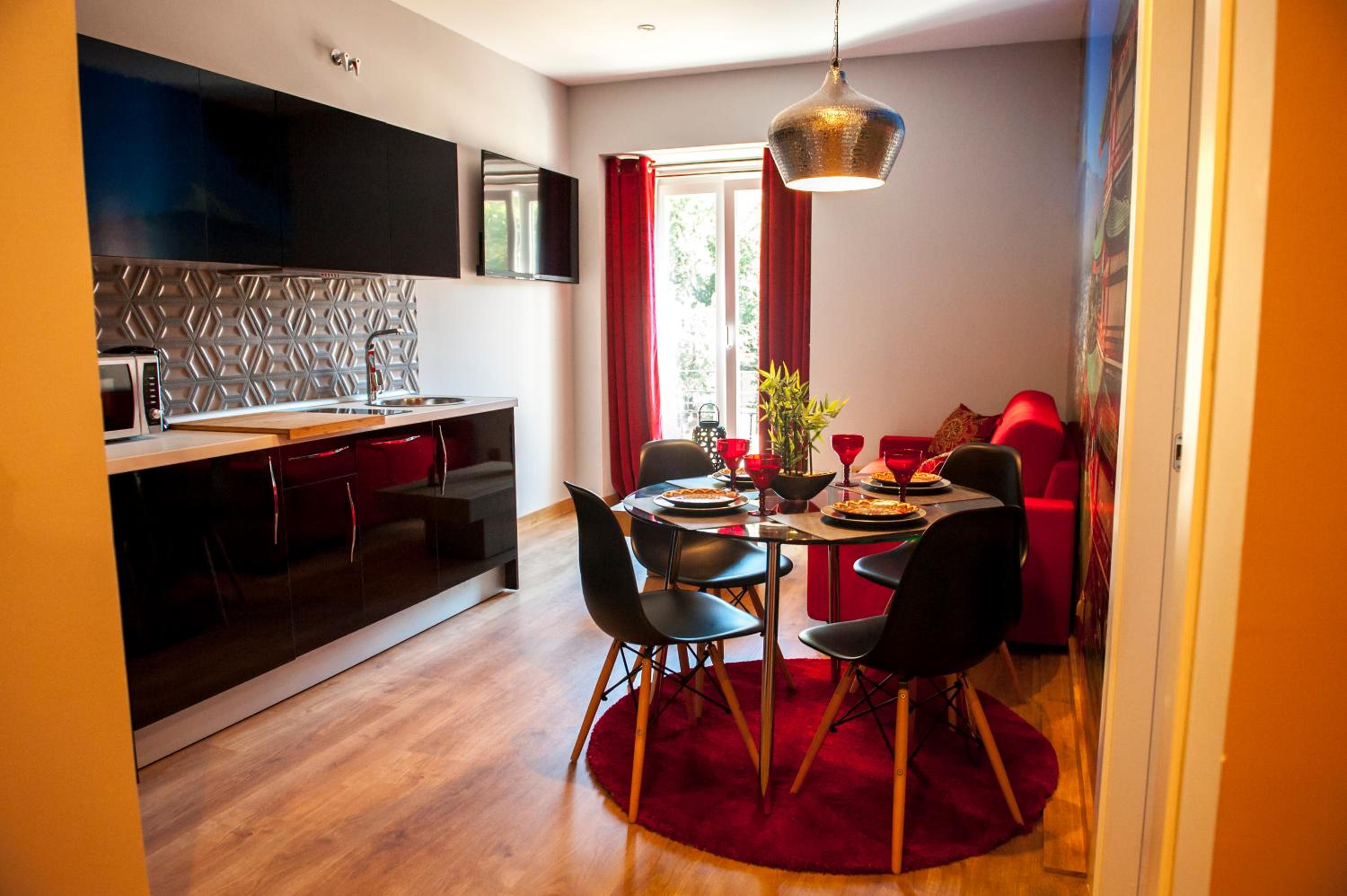 Apartamentos Art Suite Santander