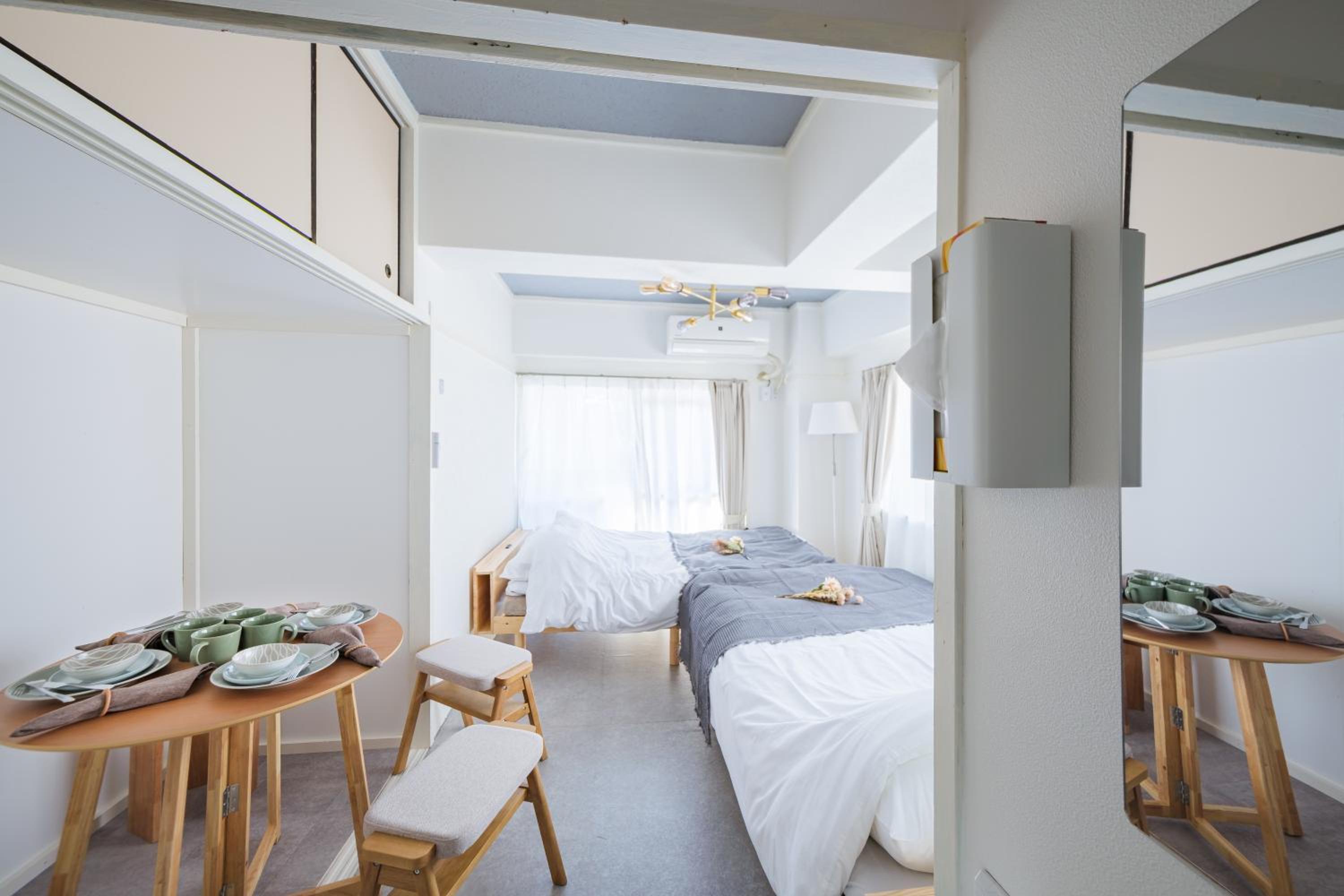 Comfy Stay Tokiwadai 2minute walk from Tokiwadai Station Ikebukuro 9min Shinjuku 14min Shibuya 18min Max 4guests Many restaurants nearby hot spring Shrine