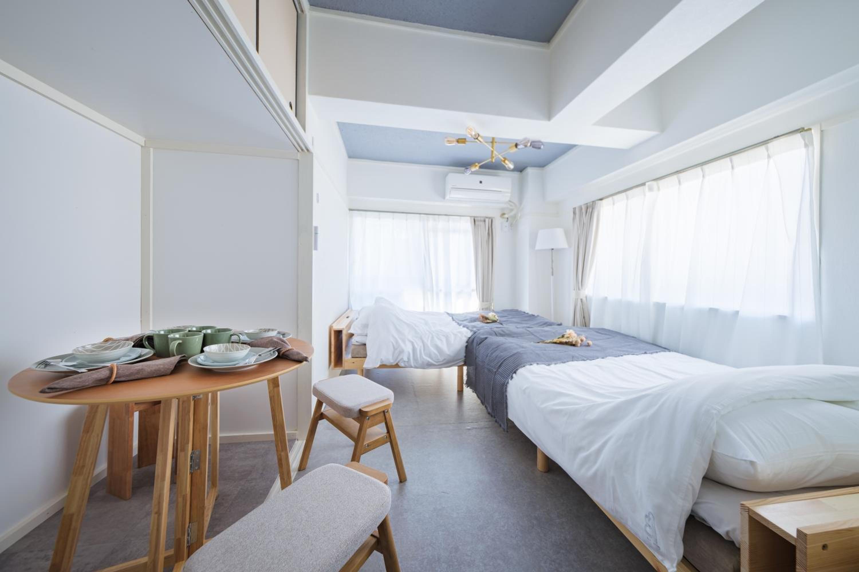 Comfy Stay Tokiwadai 2minute walk from Tokiwadai Station Ikebukuro 9min Shinjuku 14min Shibuya 18min Max 4guests Many restaurants nearby hot spring Shrine