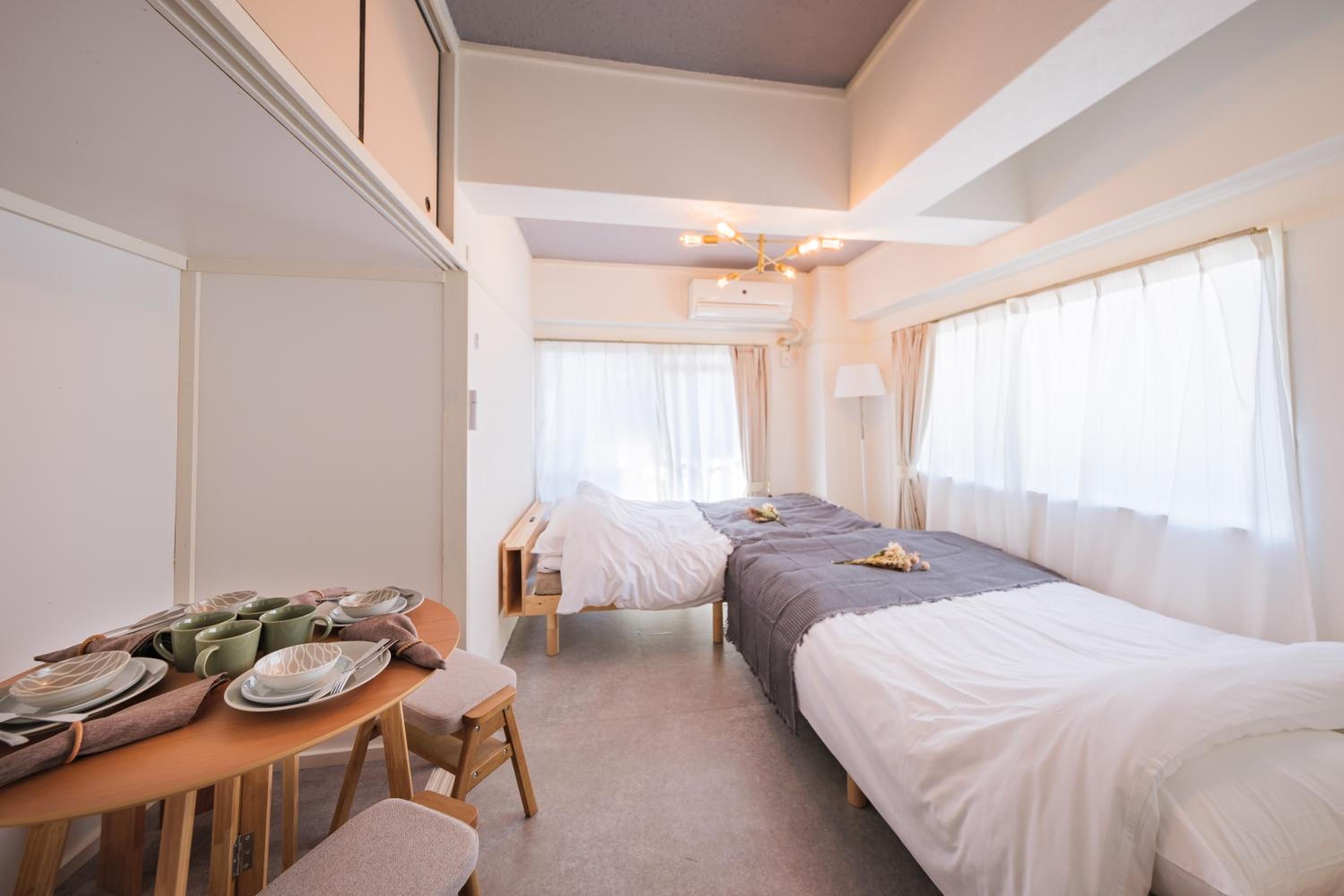 Comfy Stay Tokiwadai 2minute walk from Tokiwadai Station Ikebukuro 9min Shinjuku 14min Shibuya 18min Max 4guests Many restaurants nearby hot spring Shrine