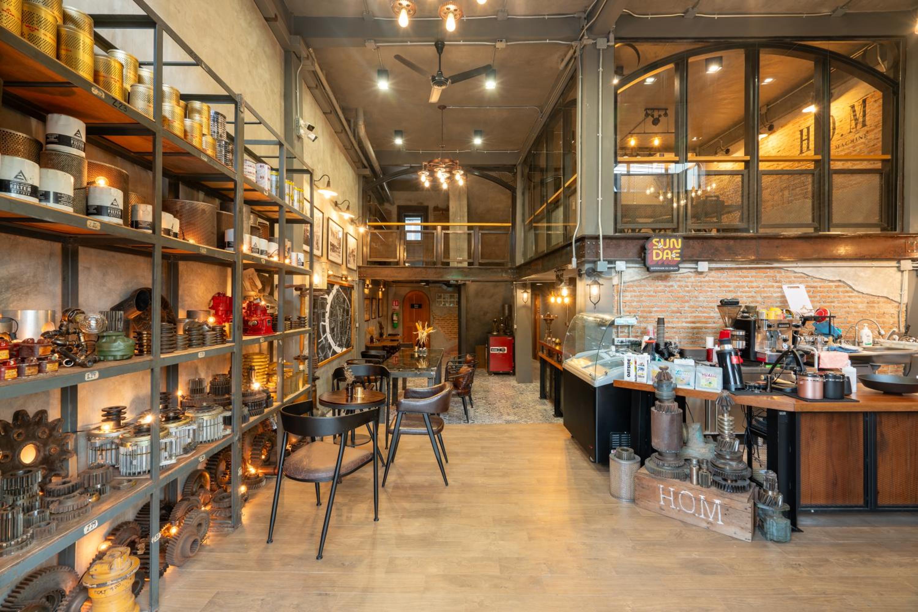 House of Machine Boutique Hotel