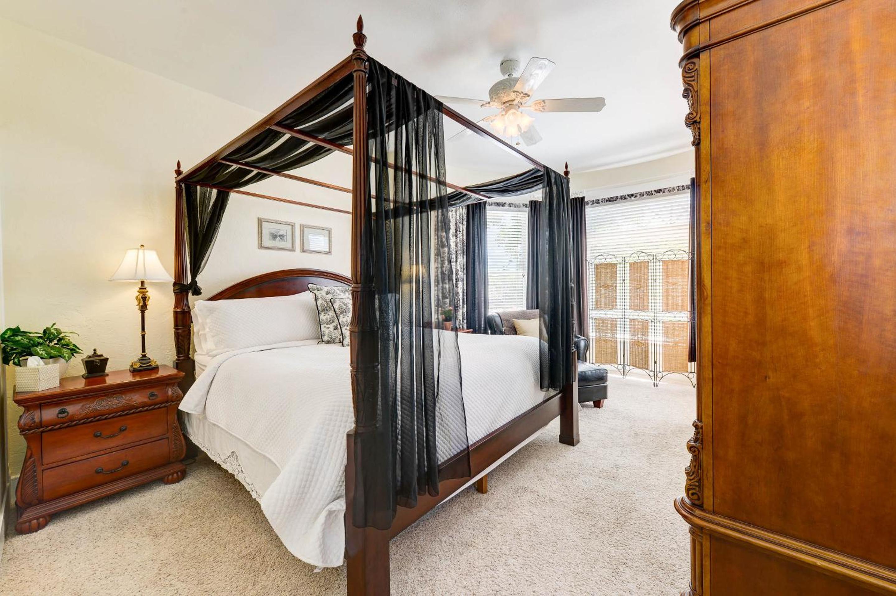 The St. Mary's Inn, Bed and Breakfast