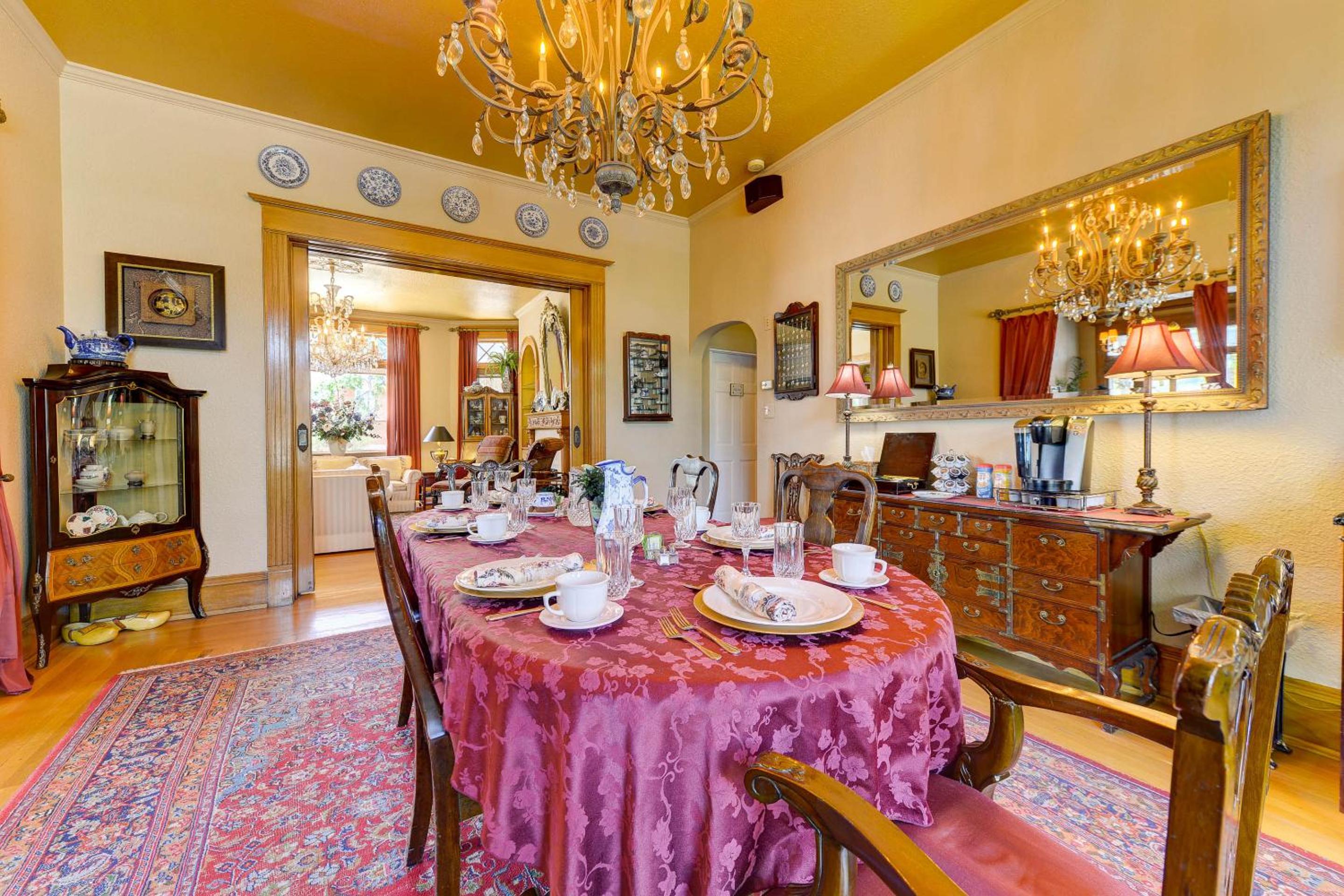 The St. Mary's Inn, Bed and Breakfast
