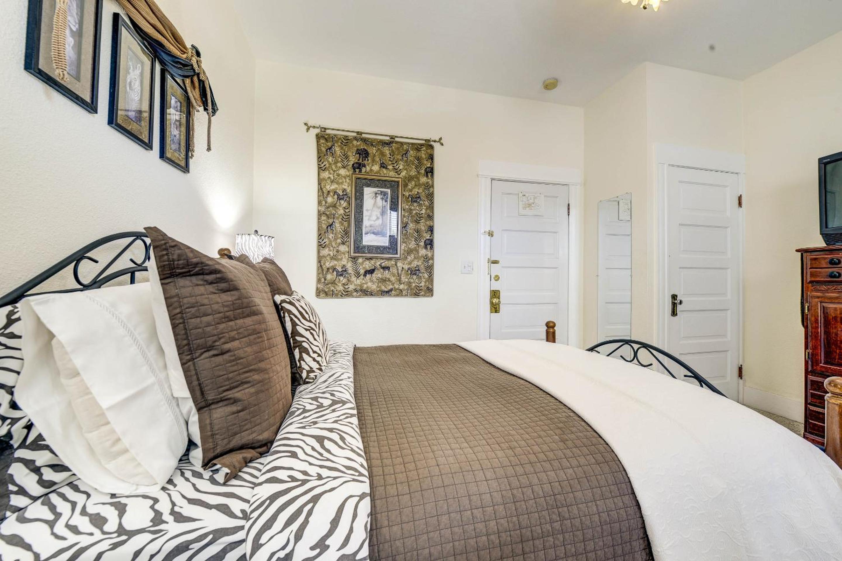 The St. Mary's Inn, Bed and Breakfast