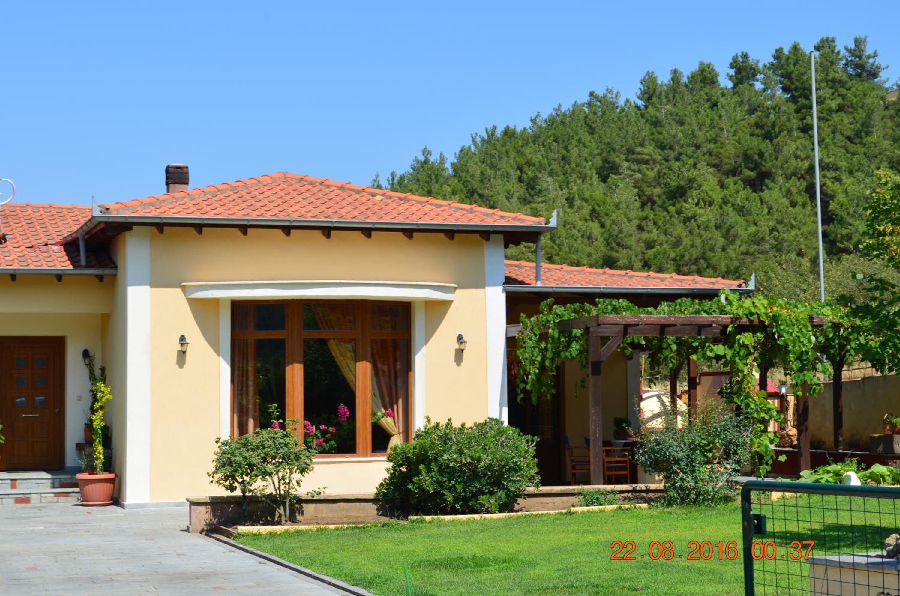 Kavala Villa 360 degrees green view 4