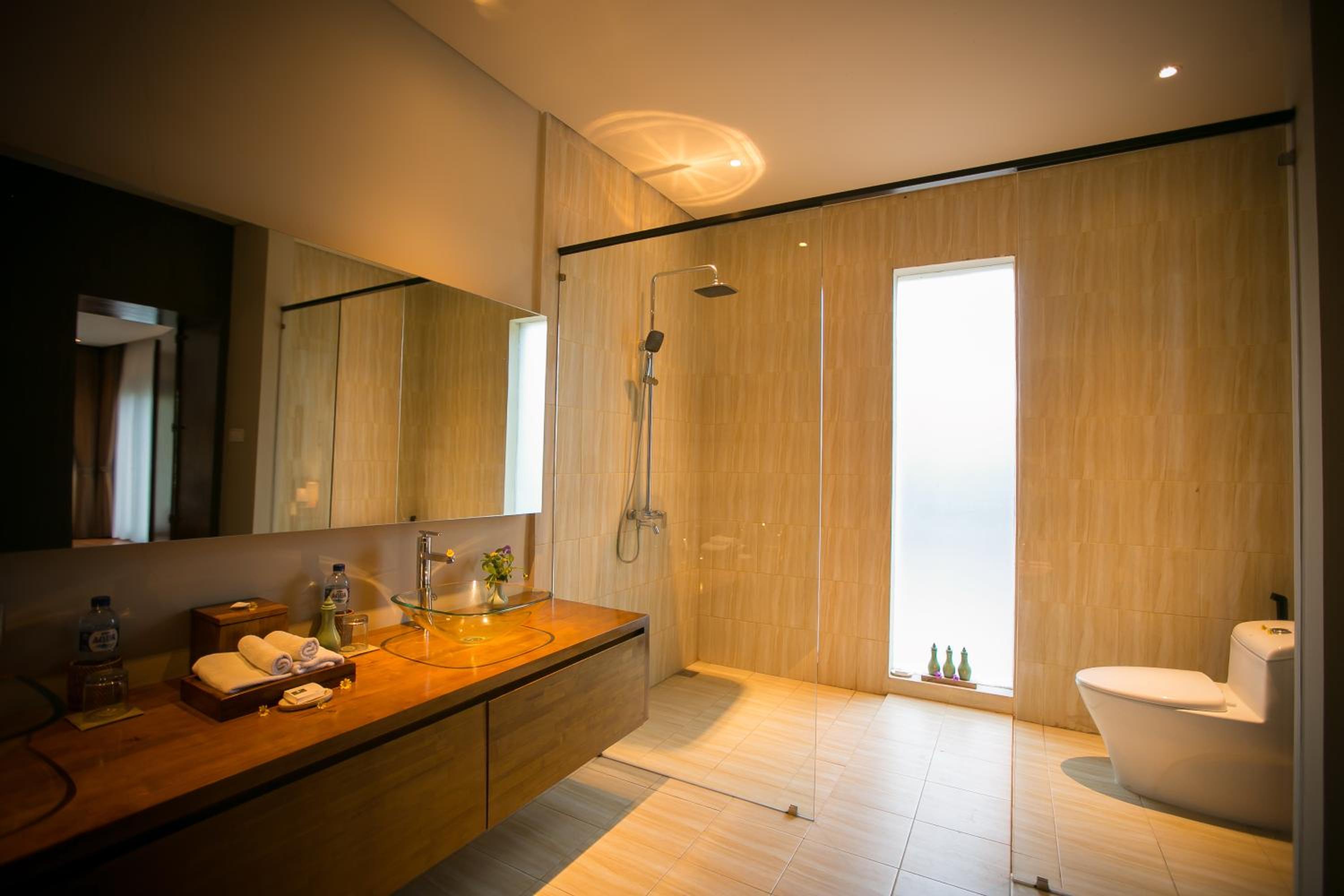 Senetan Villas and Spa Resort