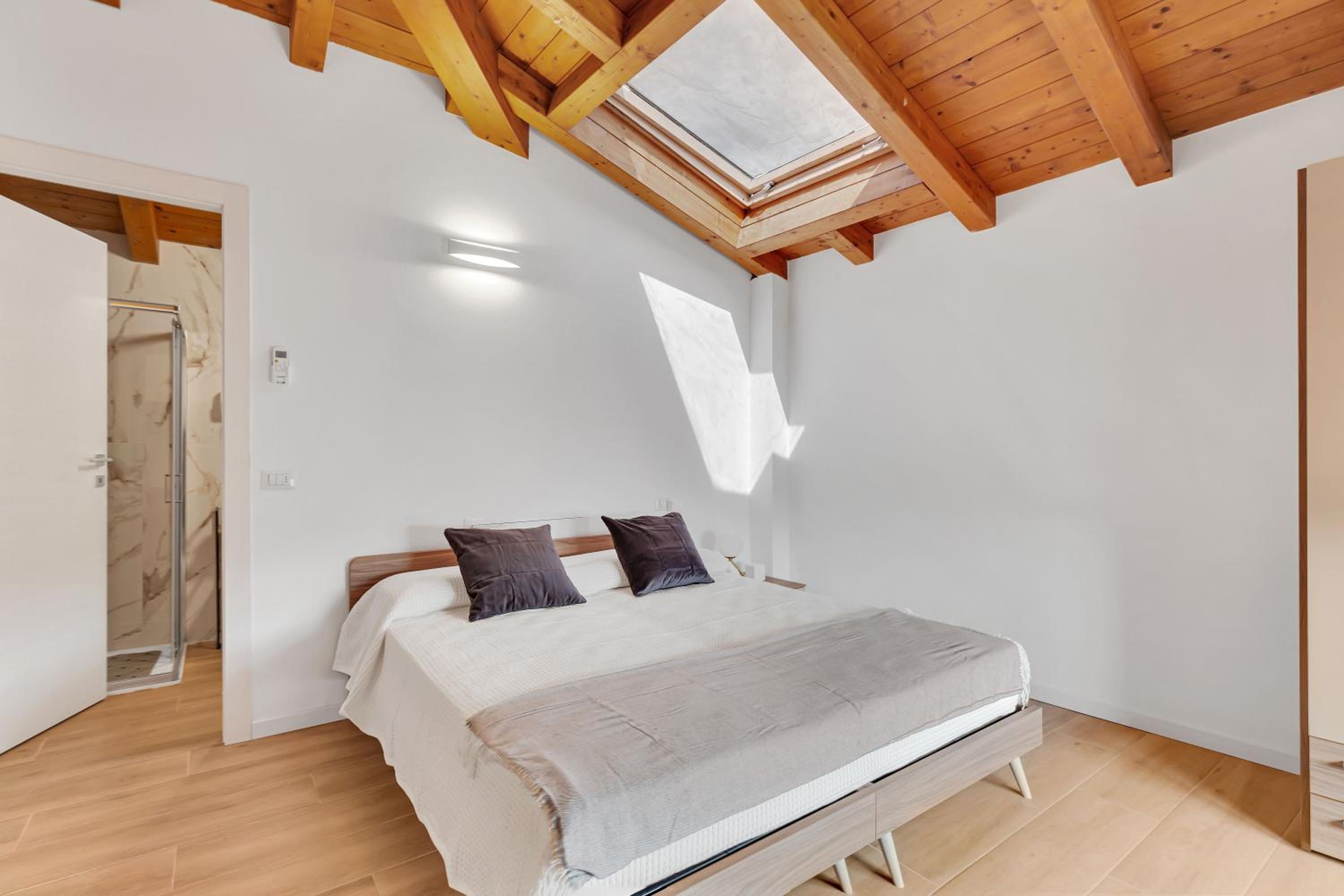 Bergamo Center -Rooms