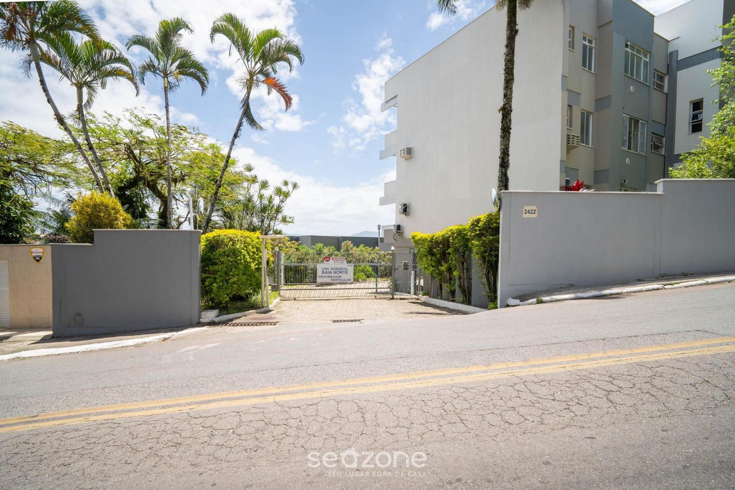 Ap in Condo w/ access, 200m from the beach CBO0103