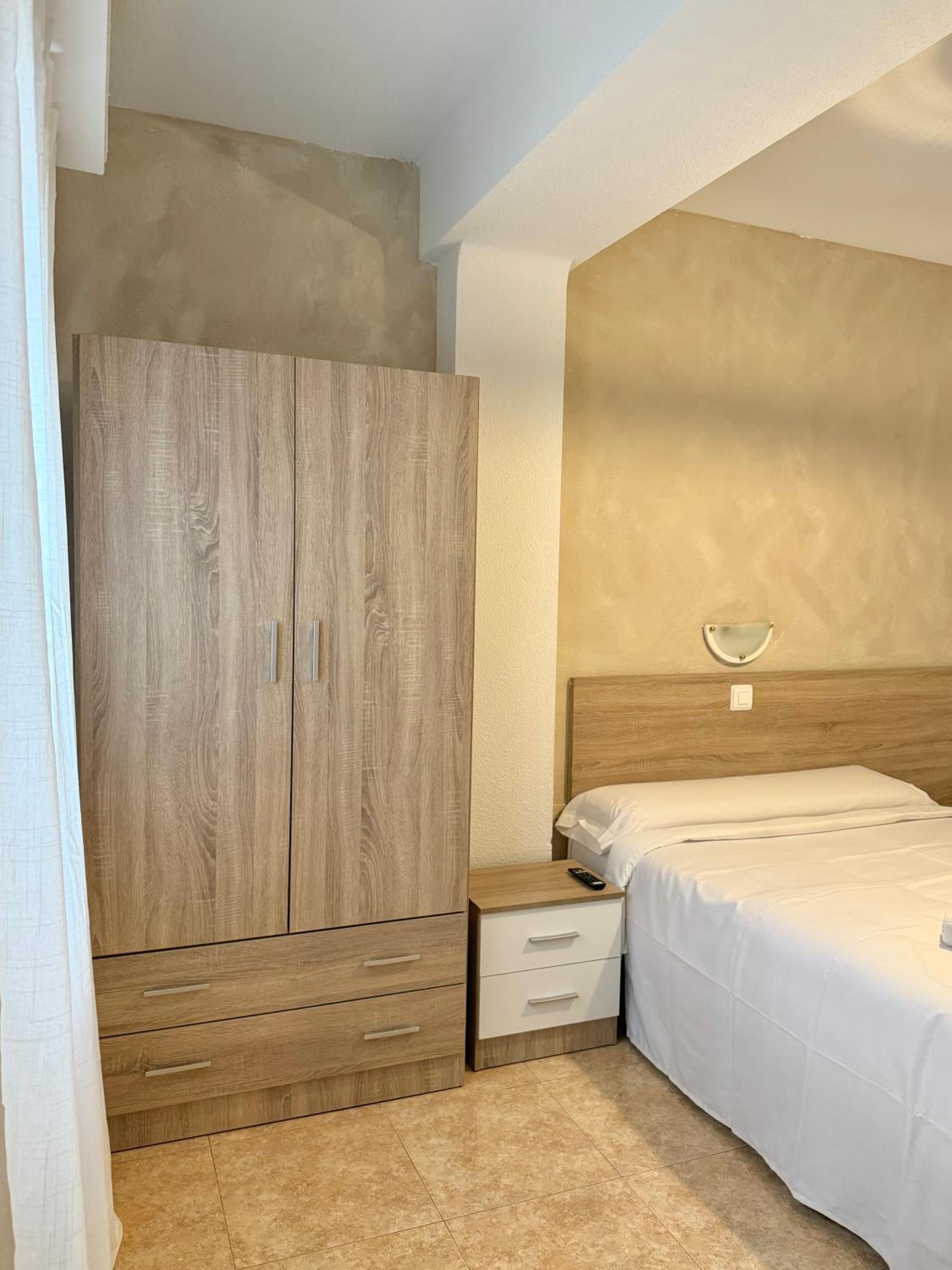 HS Altet Suites - Alicante Airport