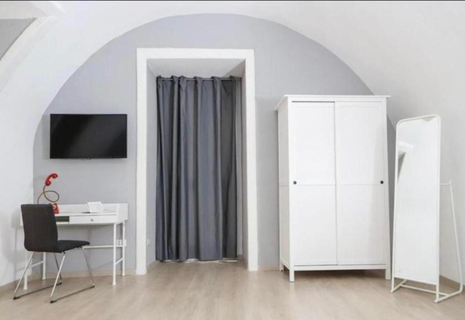 O Panaro Lucky Flat by NapoliApartments
