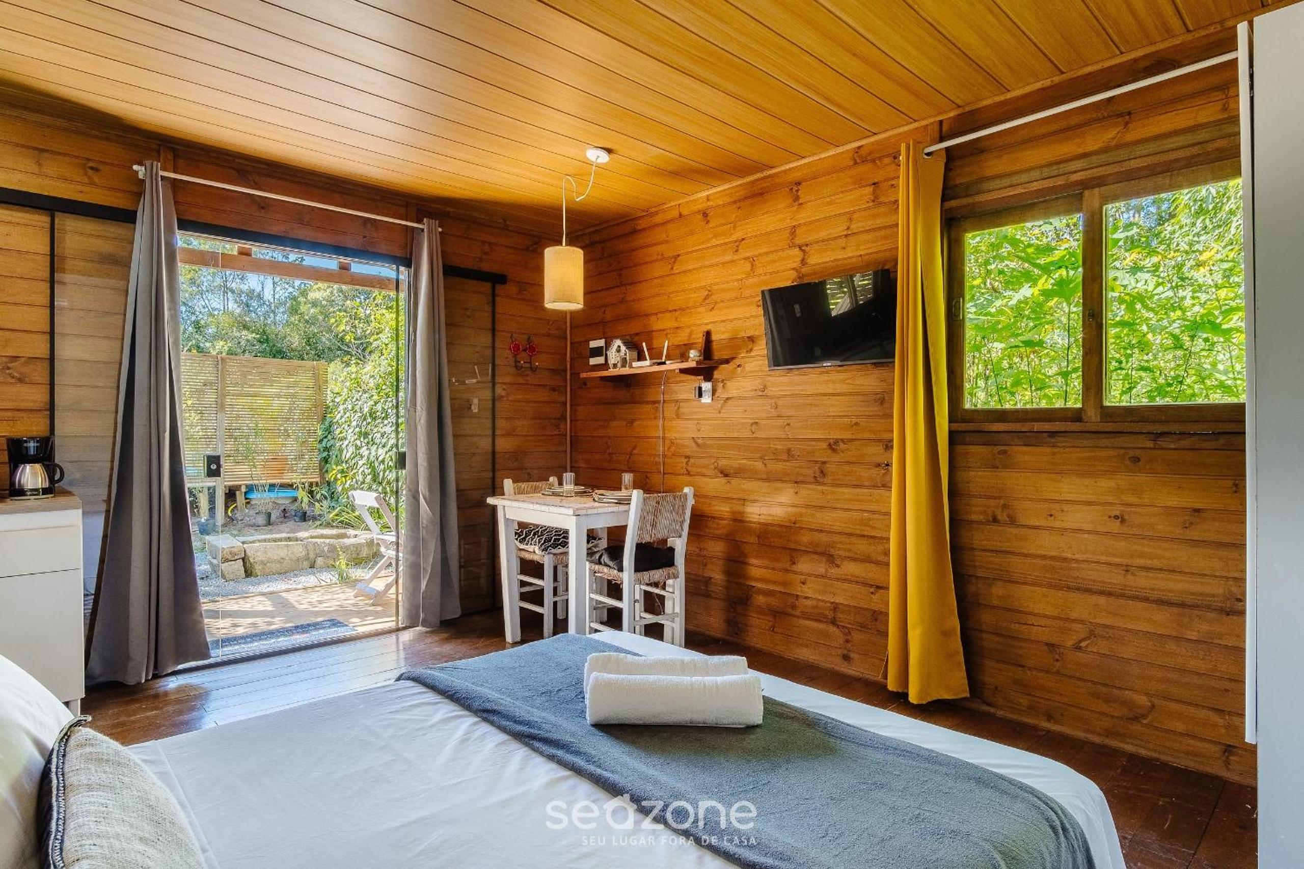 Elegant and Complete Chalets in Imbituba - REL