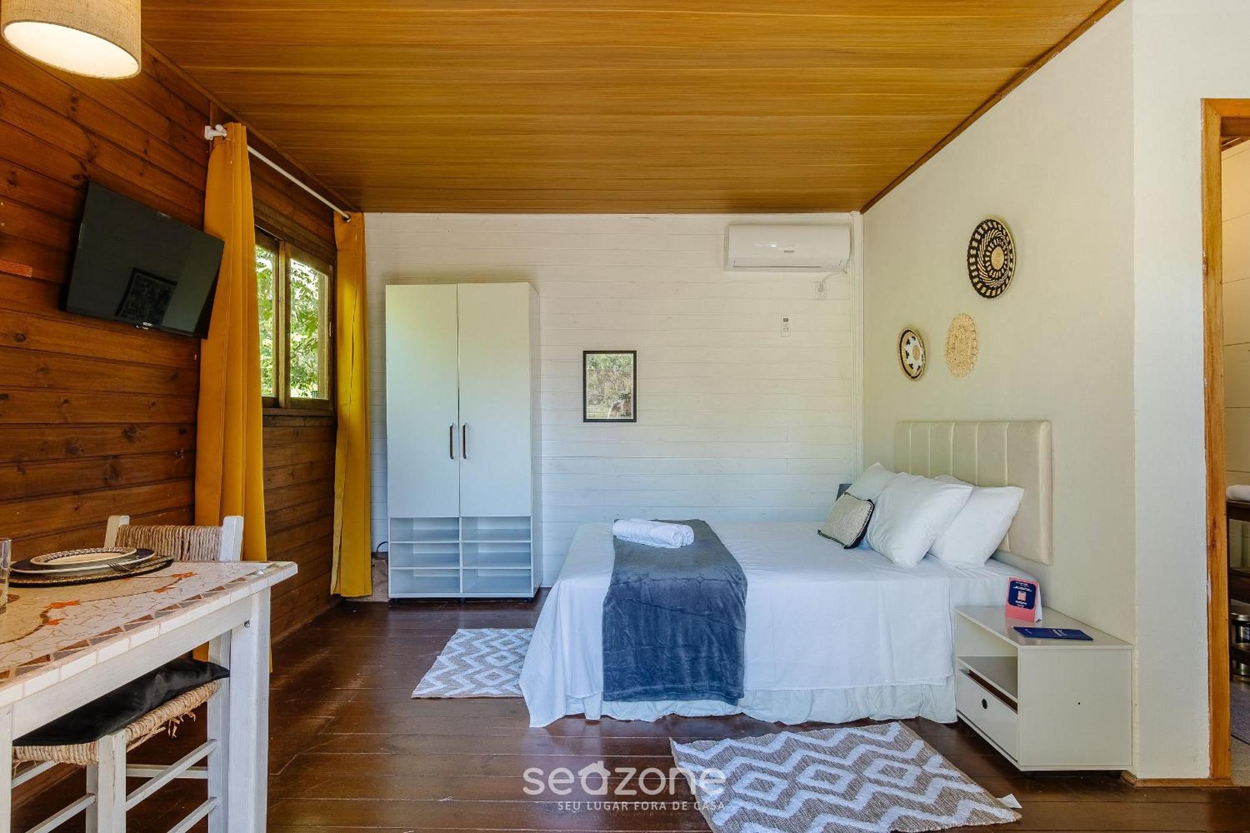 Elegant and Complete Chalets in Imbituba - REL