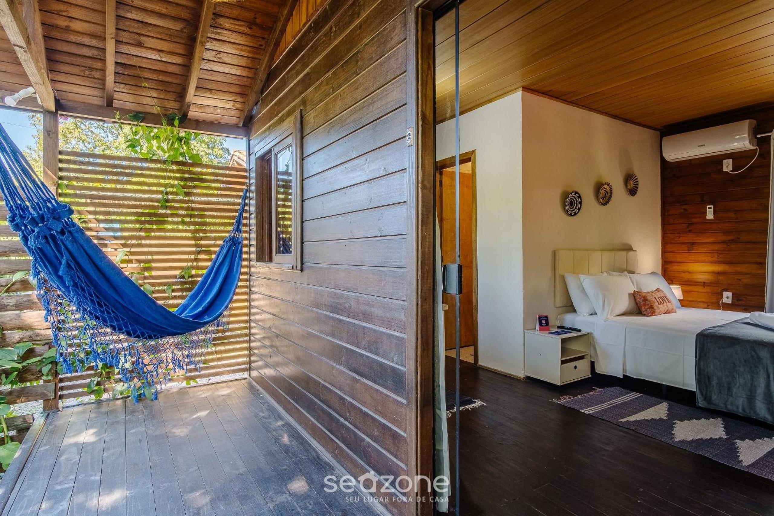 Elegant and Complete Chalets in Imbituba - REL
