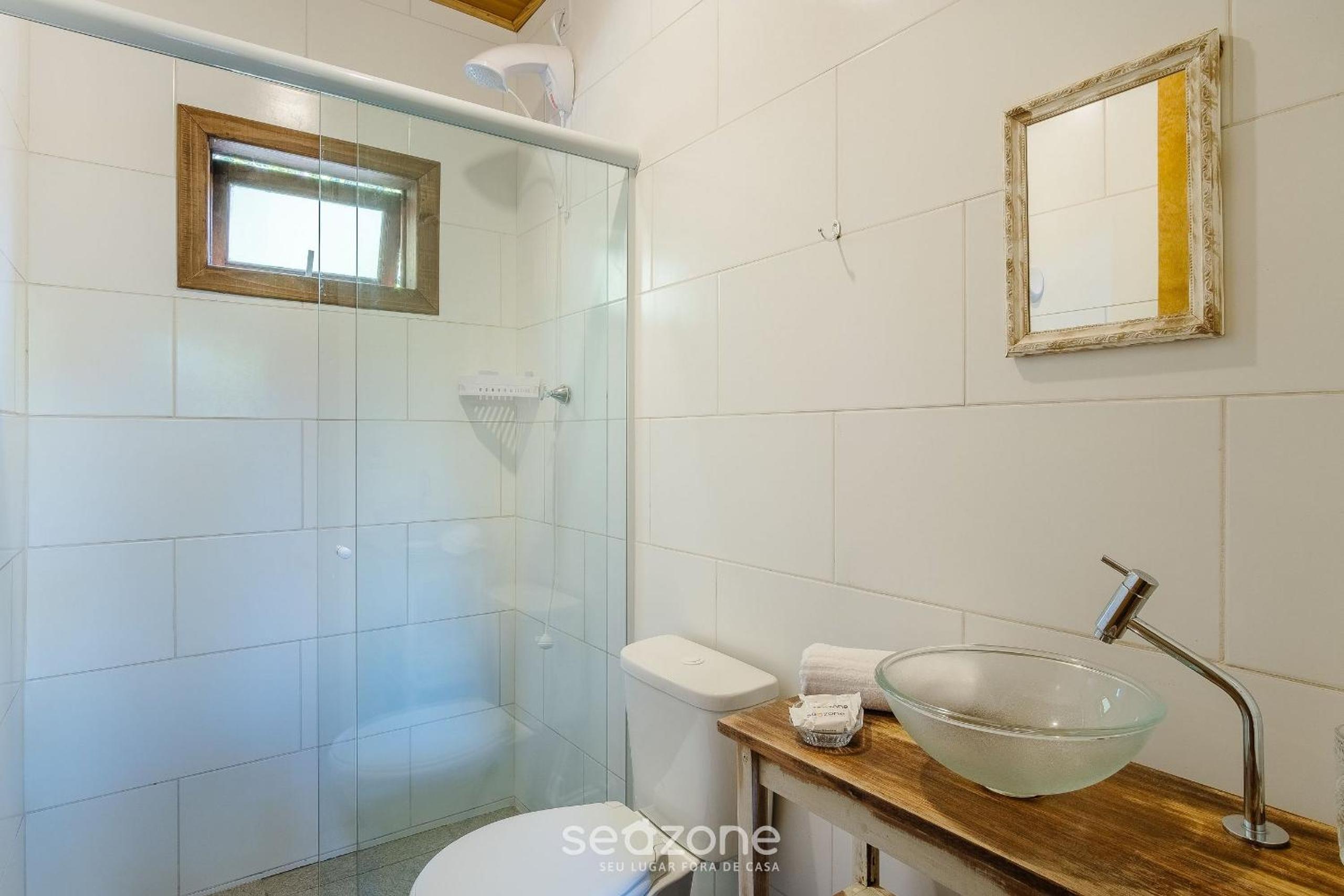 Elegant and Complete Chalets in Imbituba - REL