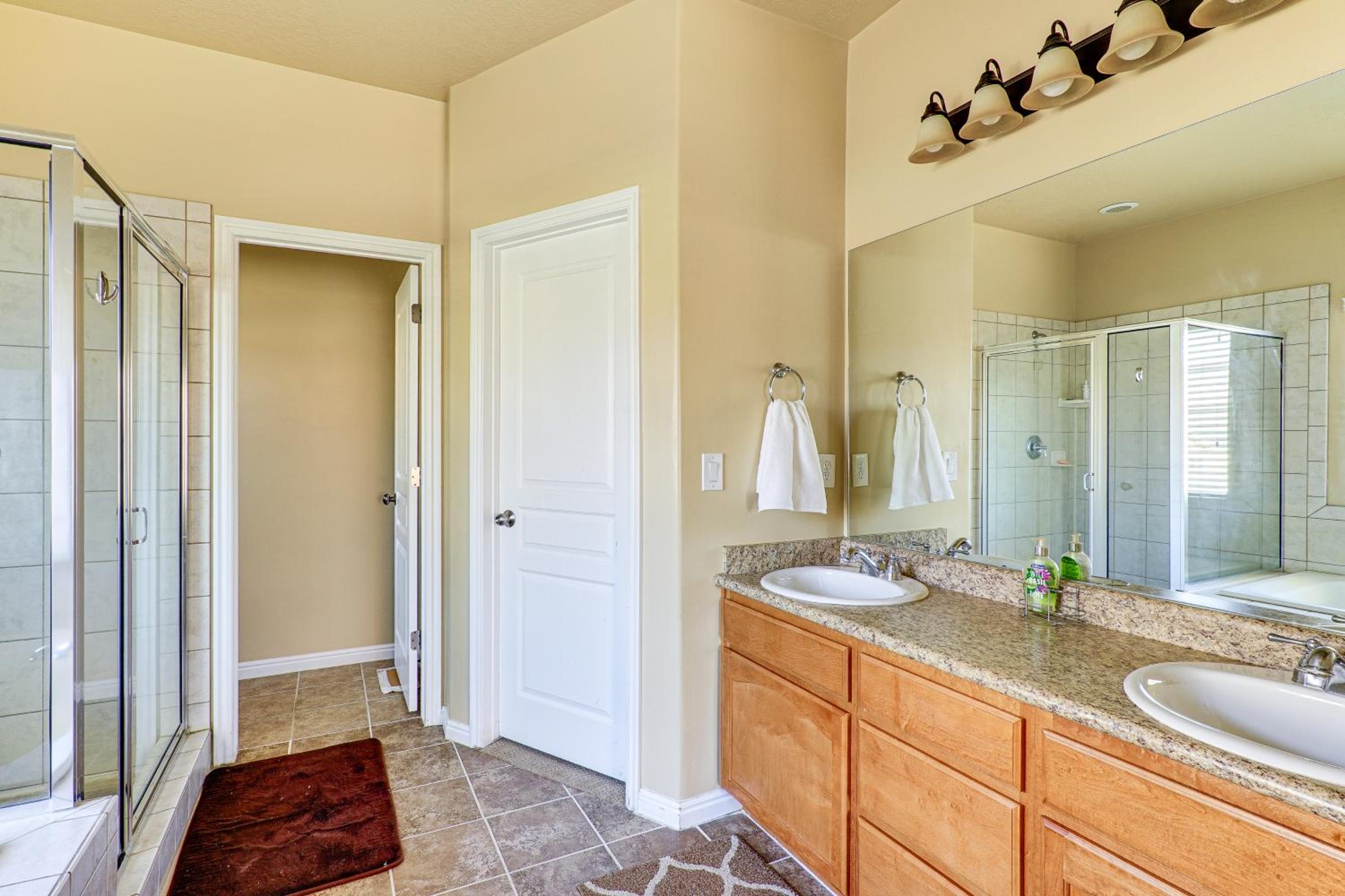 3,600 Sq Ft, Large Fenced Yard Heber City Retreat