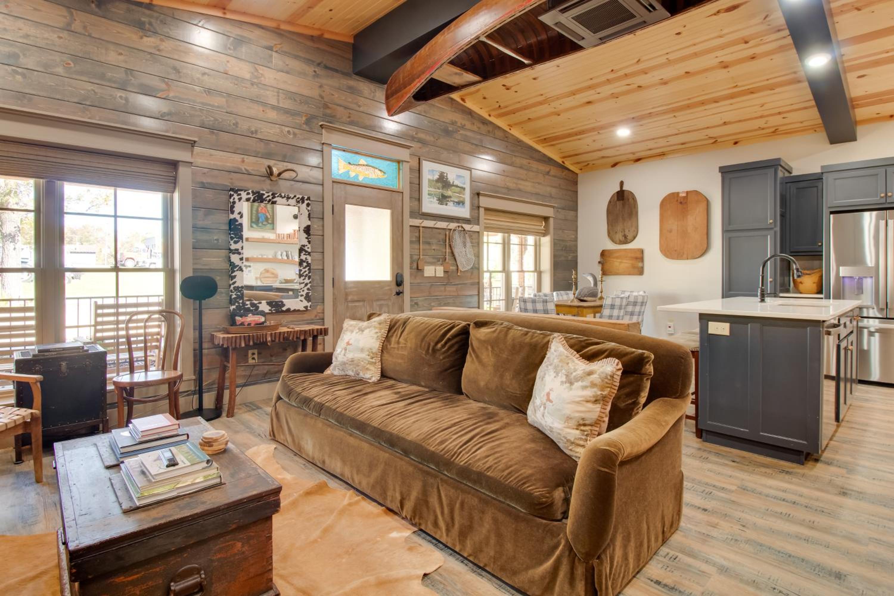 Fly Fishers Paradise Getaway Near White River!