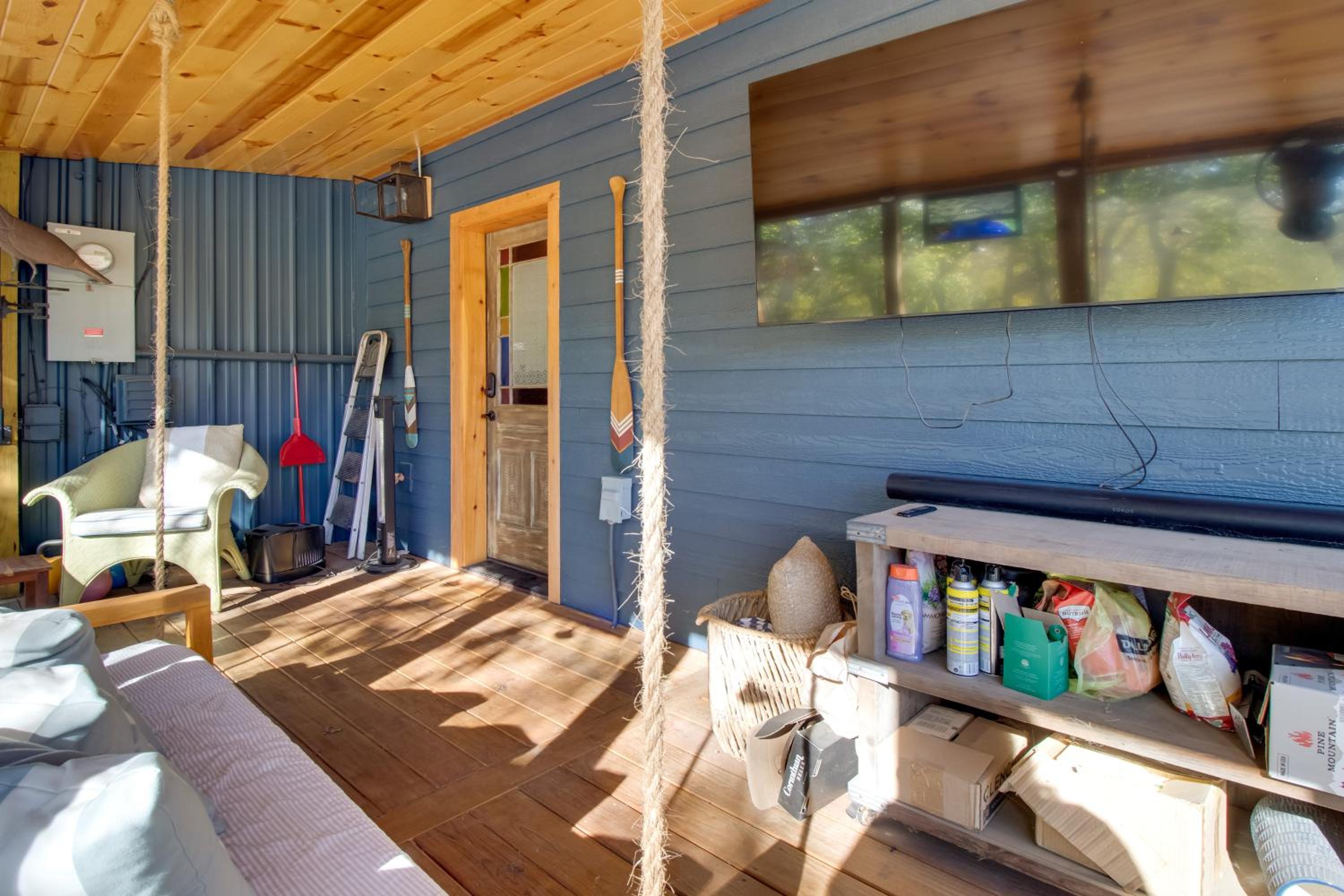 Walk to White River Cozy Escape with Screened Porch