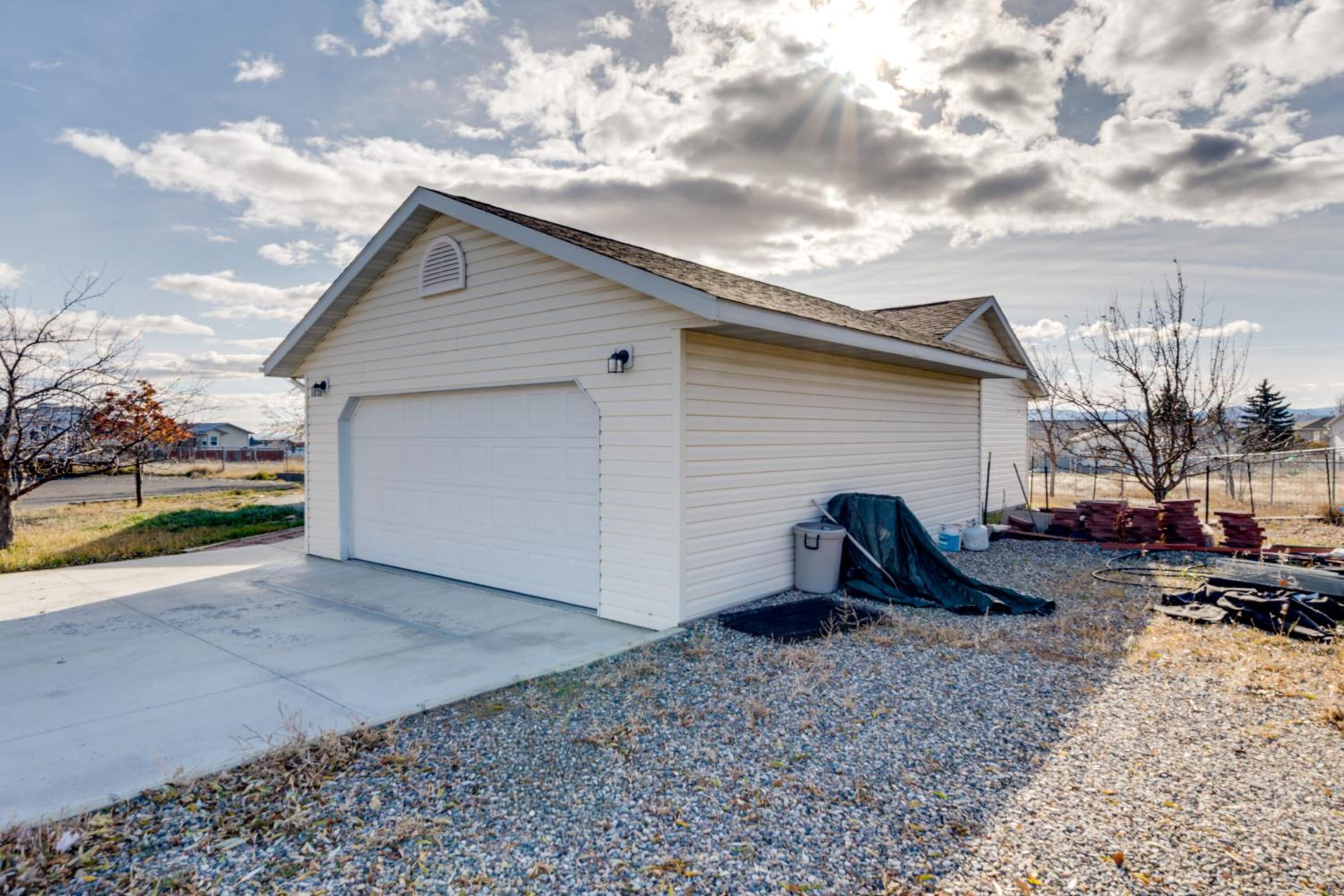 Dog Friendly! Helena Valley Home with Mtn Views