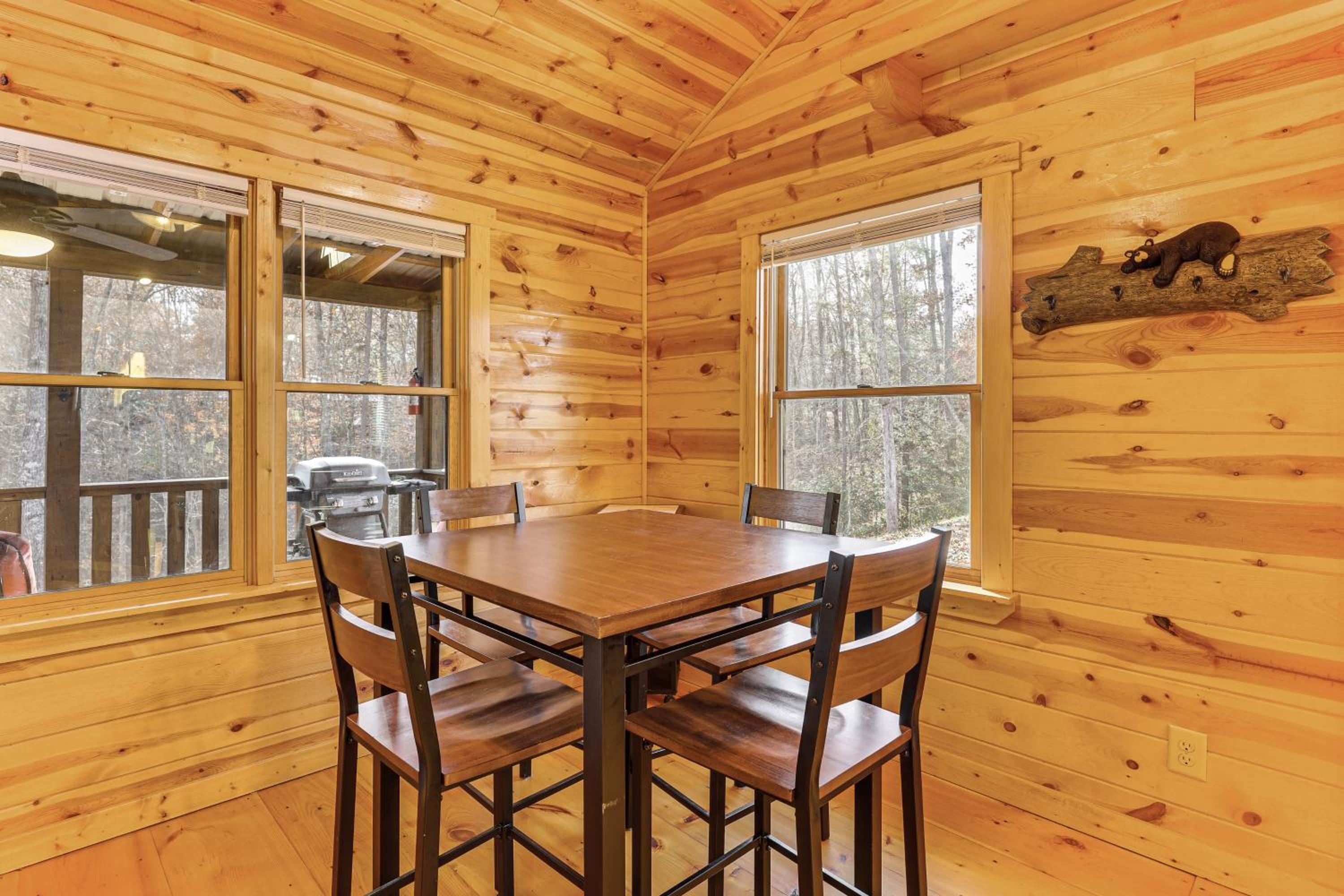 Fish and Hike Wooded Circle P Cabin in Murphy