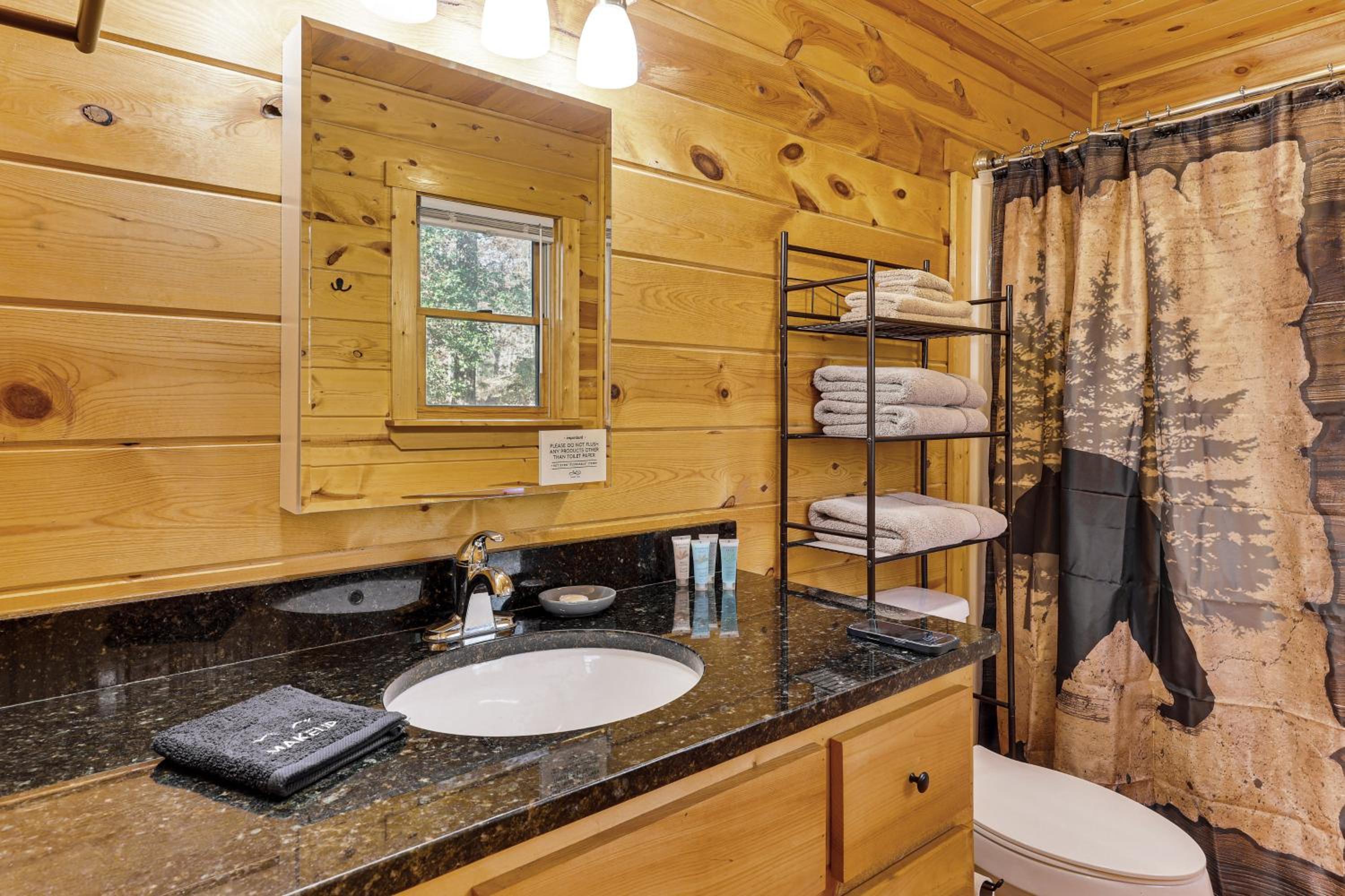 Fish and Hike Wooded Circle P Cabin in Murphy