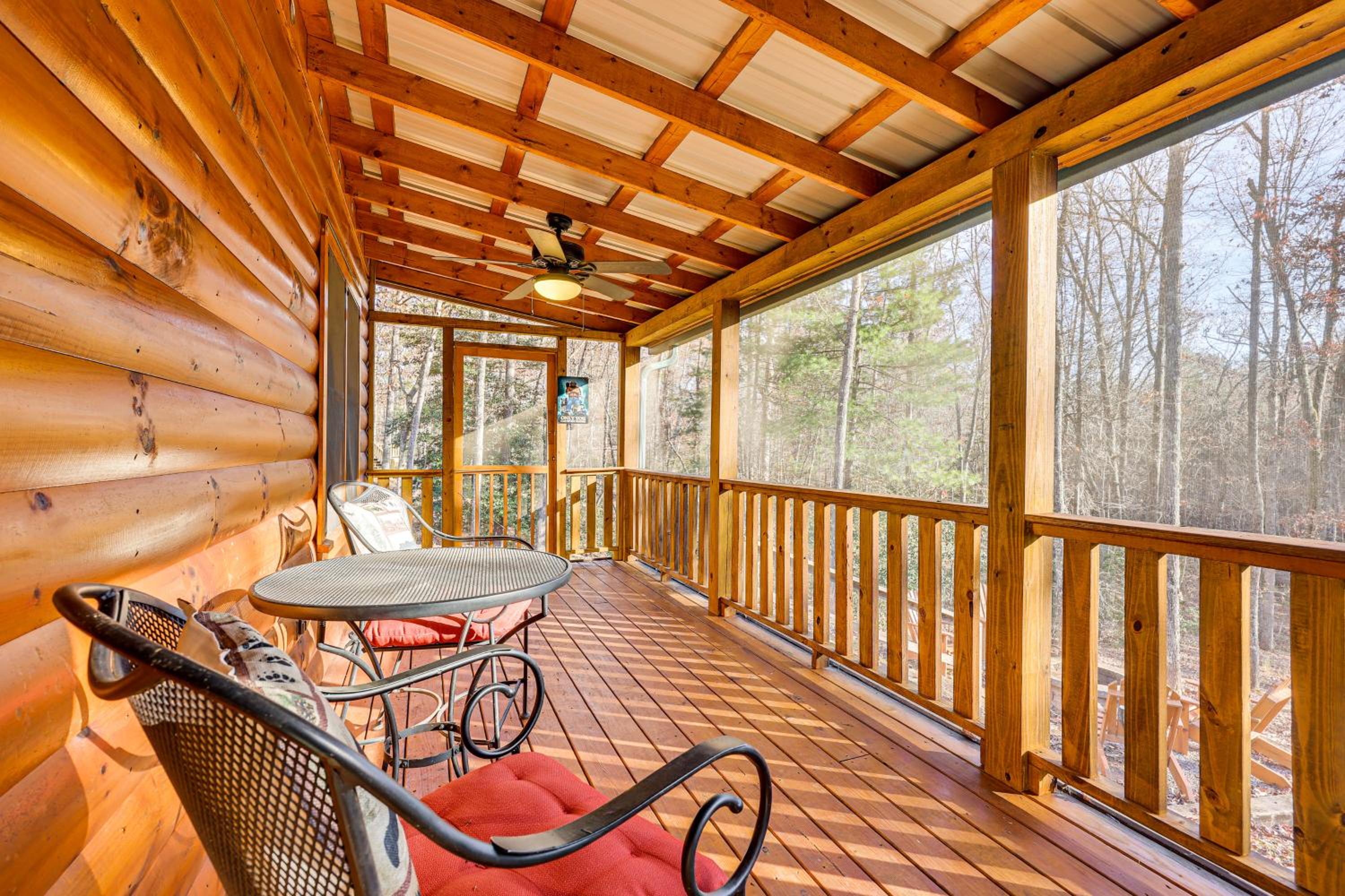 Fish and Hike Wooded Circle P Cabin in Murphy