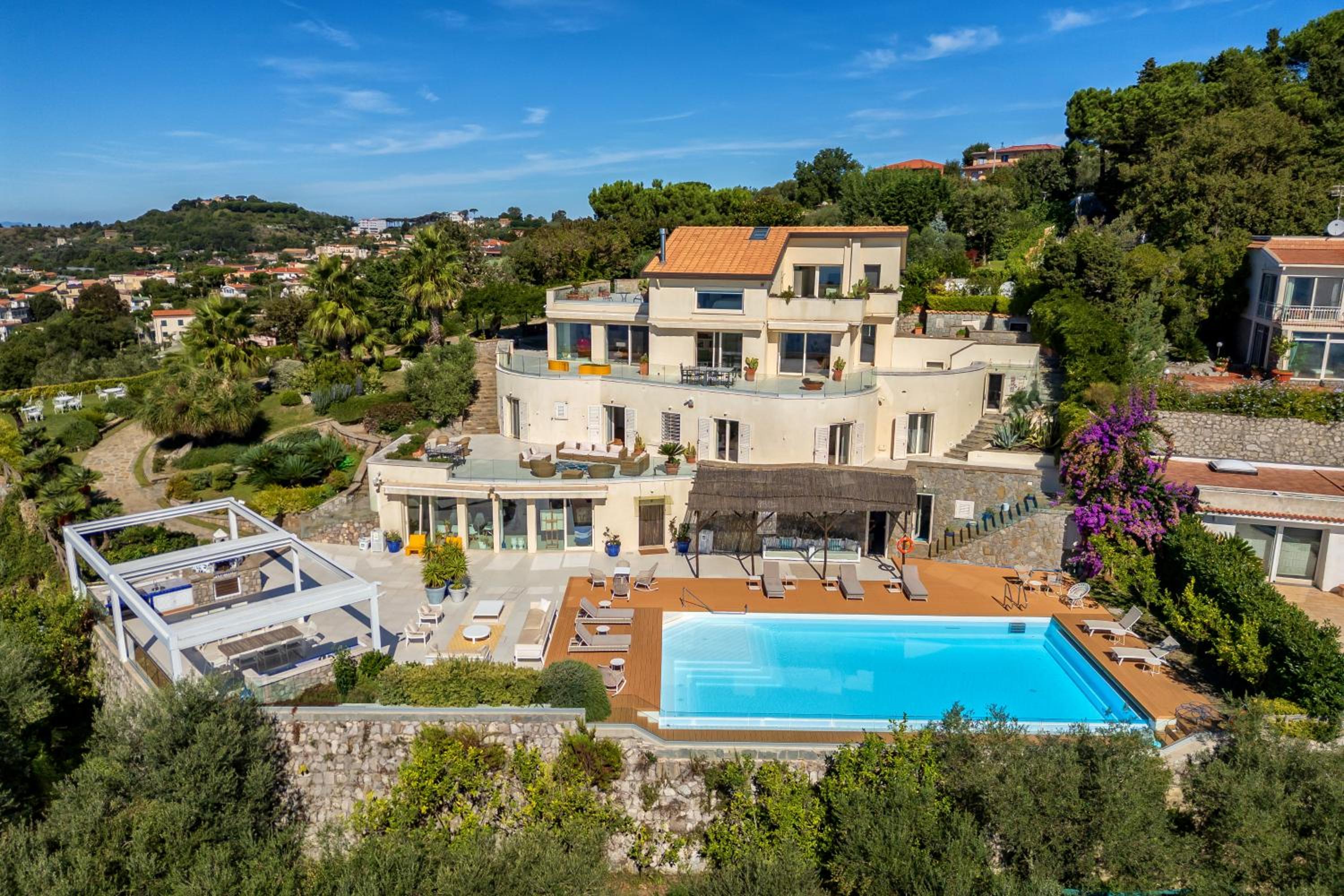 YourHome - Villa Hermes