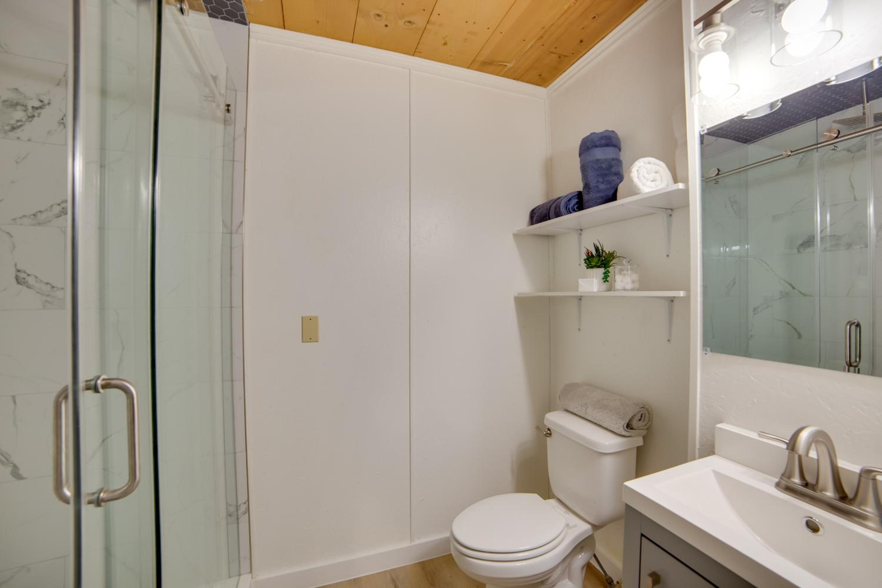 Boat Ramp and Dock at Hotel Side on Lake Fork!