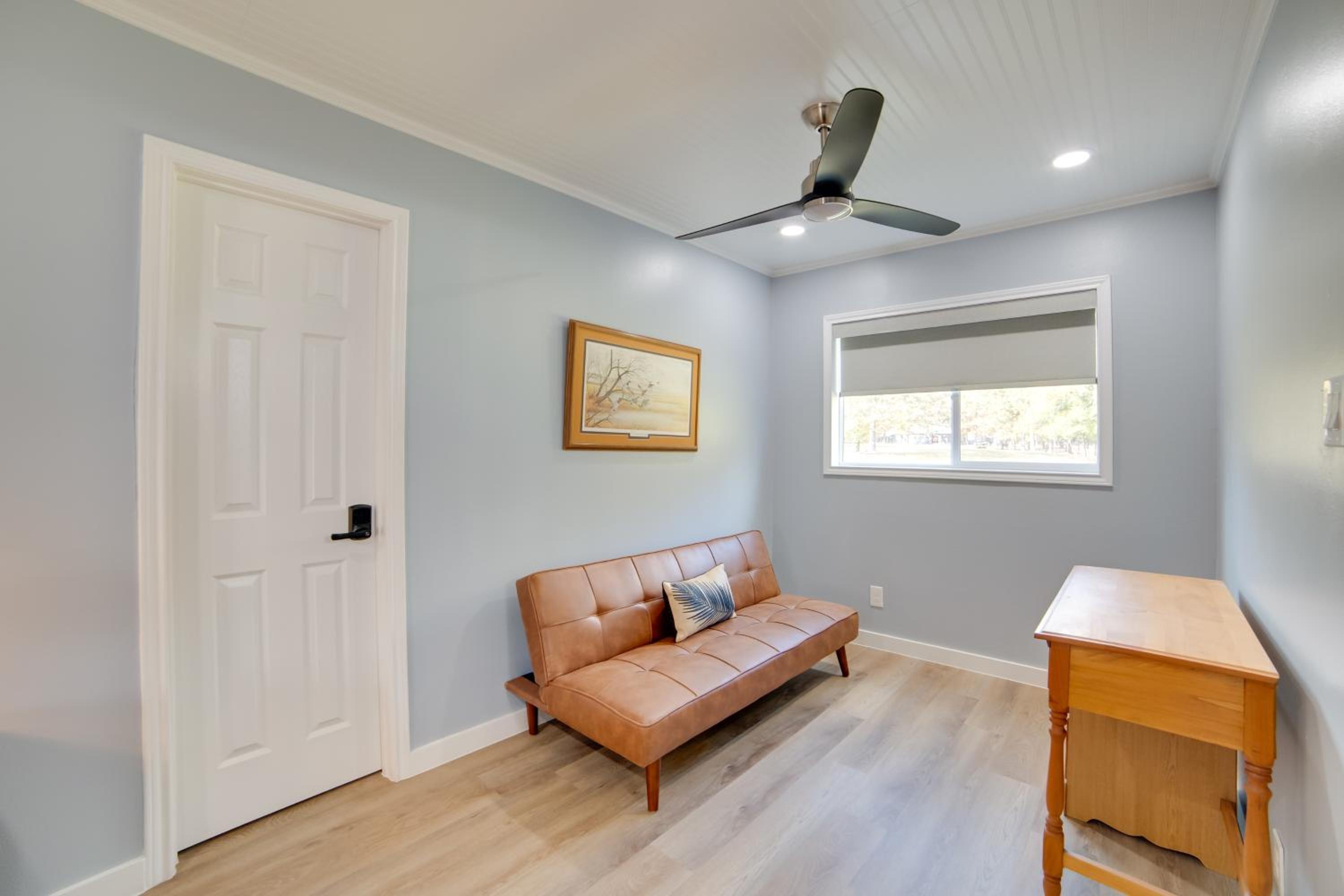Fish, Boat and Relax! Lake Fork Home with Shared Dock