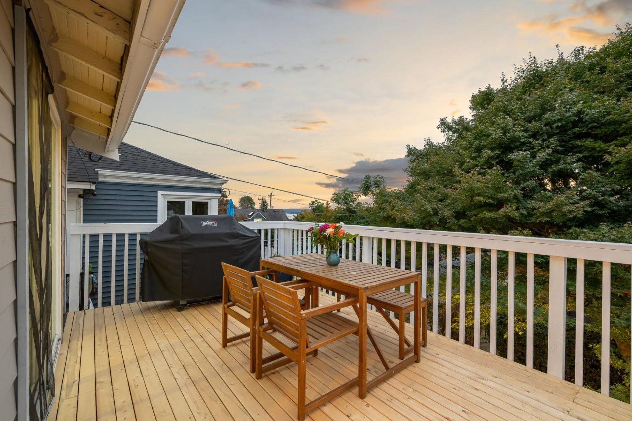 New Listing Fire Pit Water View Dogs OK