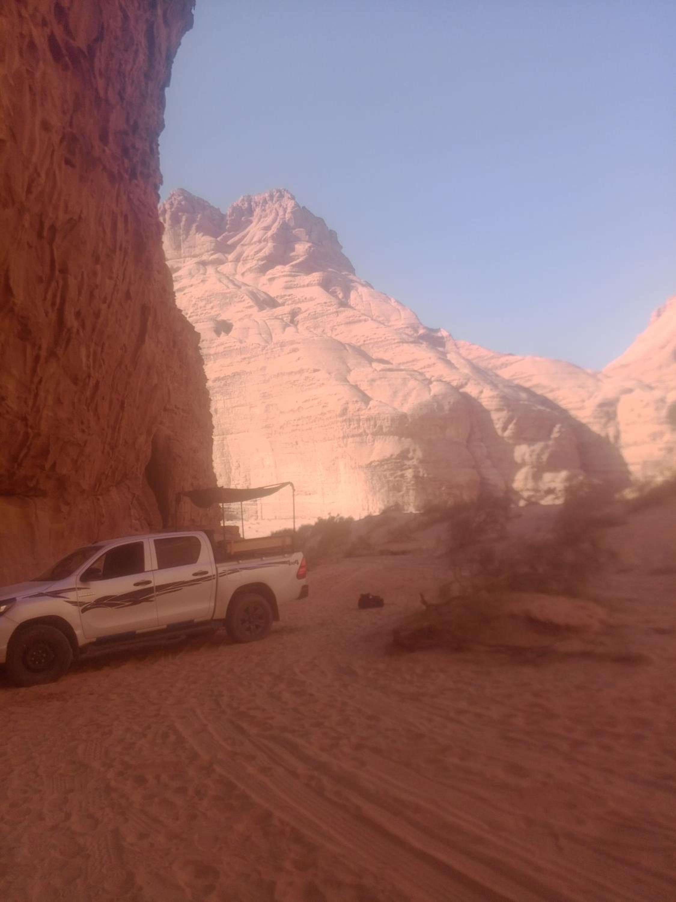 Rum Desert Silence Camp