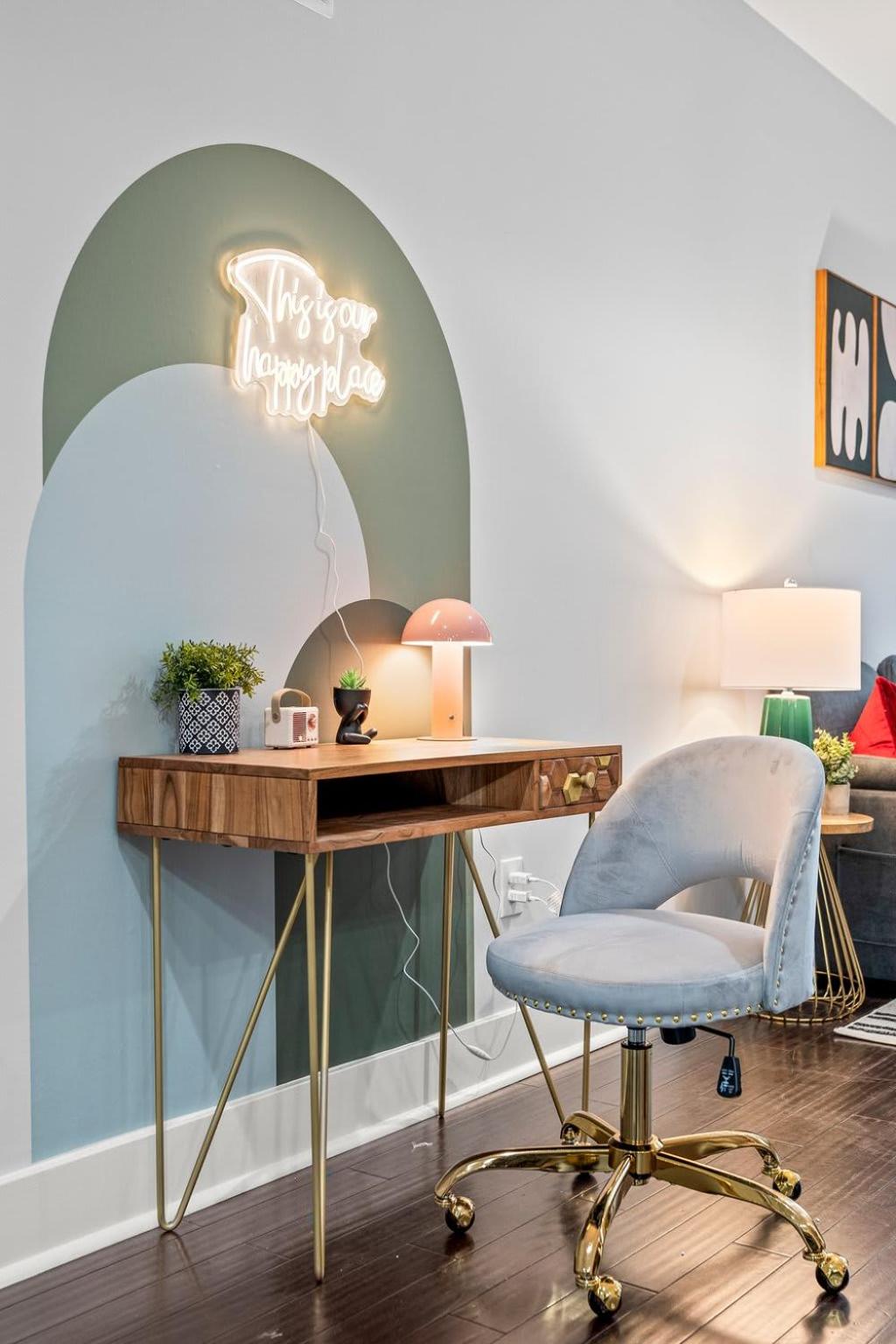 Luxury 3BR Rooftop Apartment Walk to MET and Metro