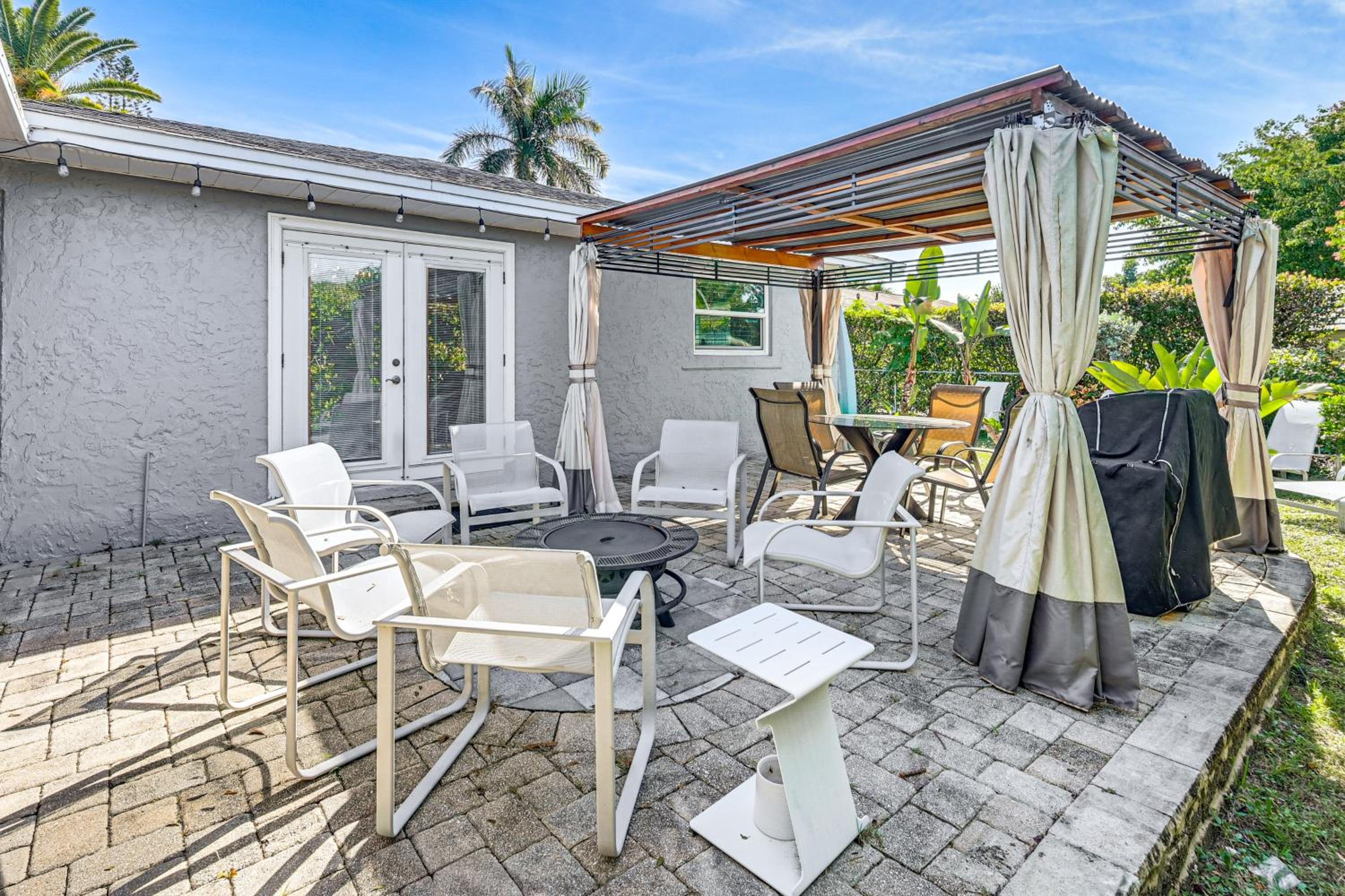 Near 5th Ave and Beach! Family-Friendly Naples Home