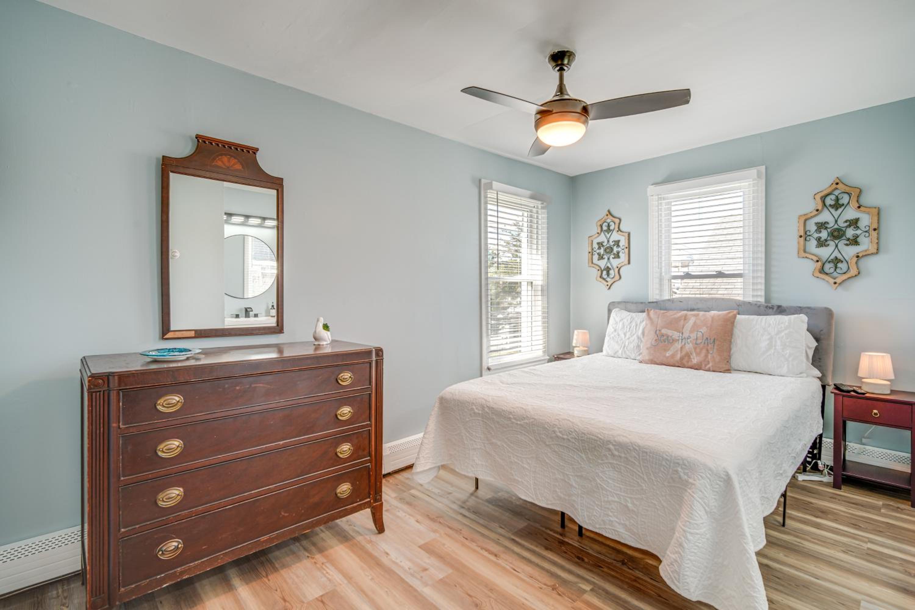 Walk to Beach and Boardwalk Ocean City Haven!
