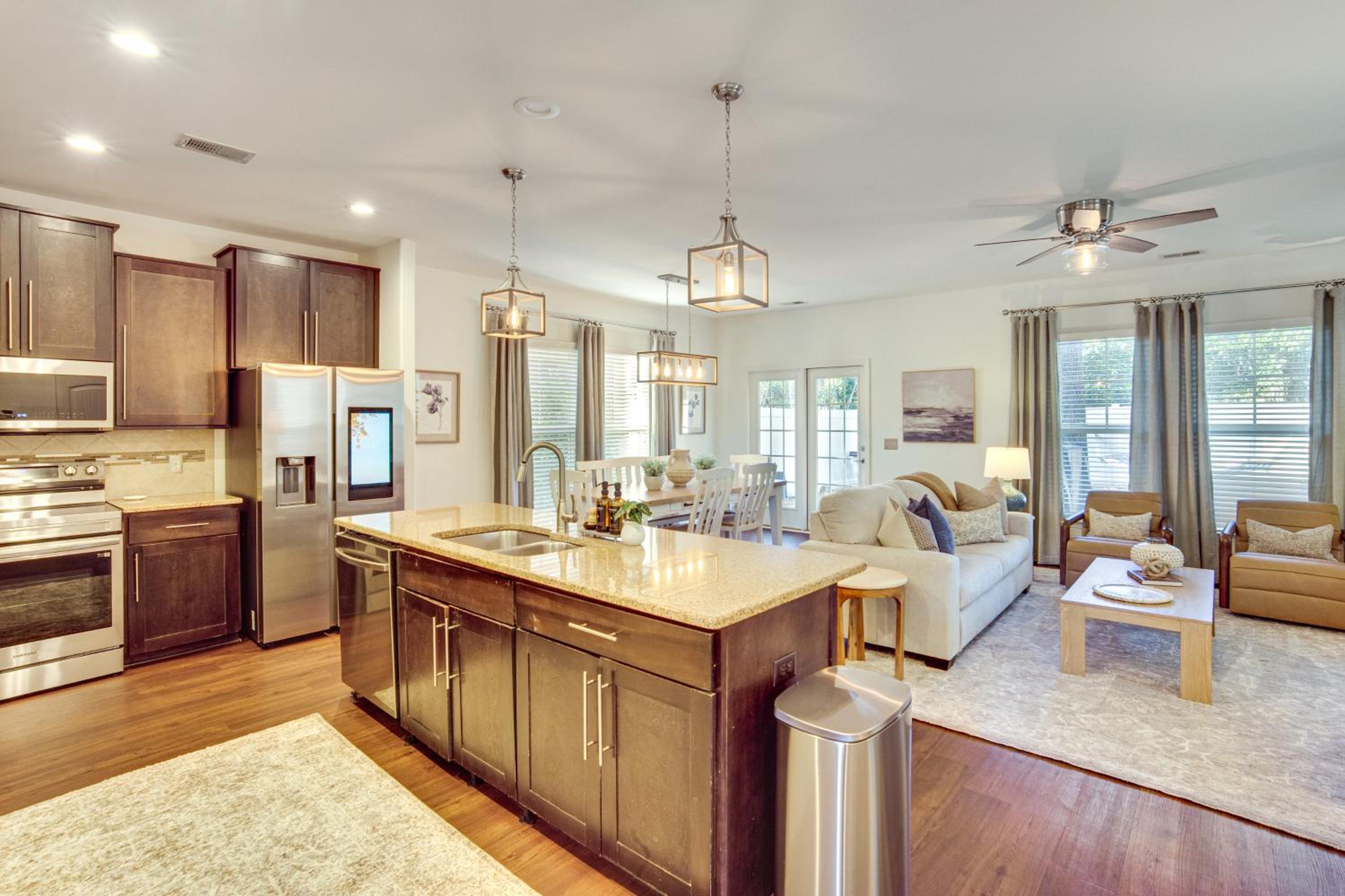 Explore Beaches and May River! Family Bluffton Home