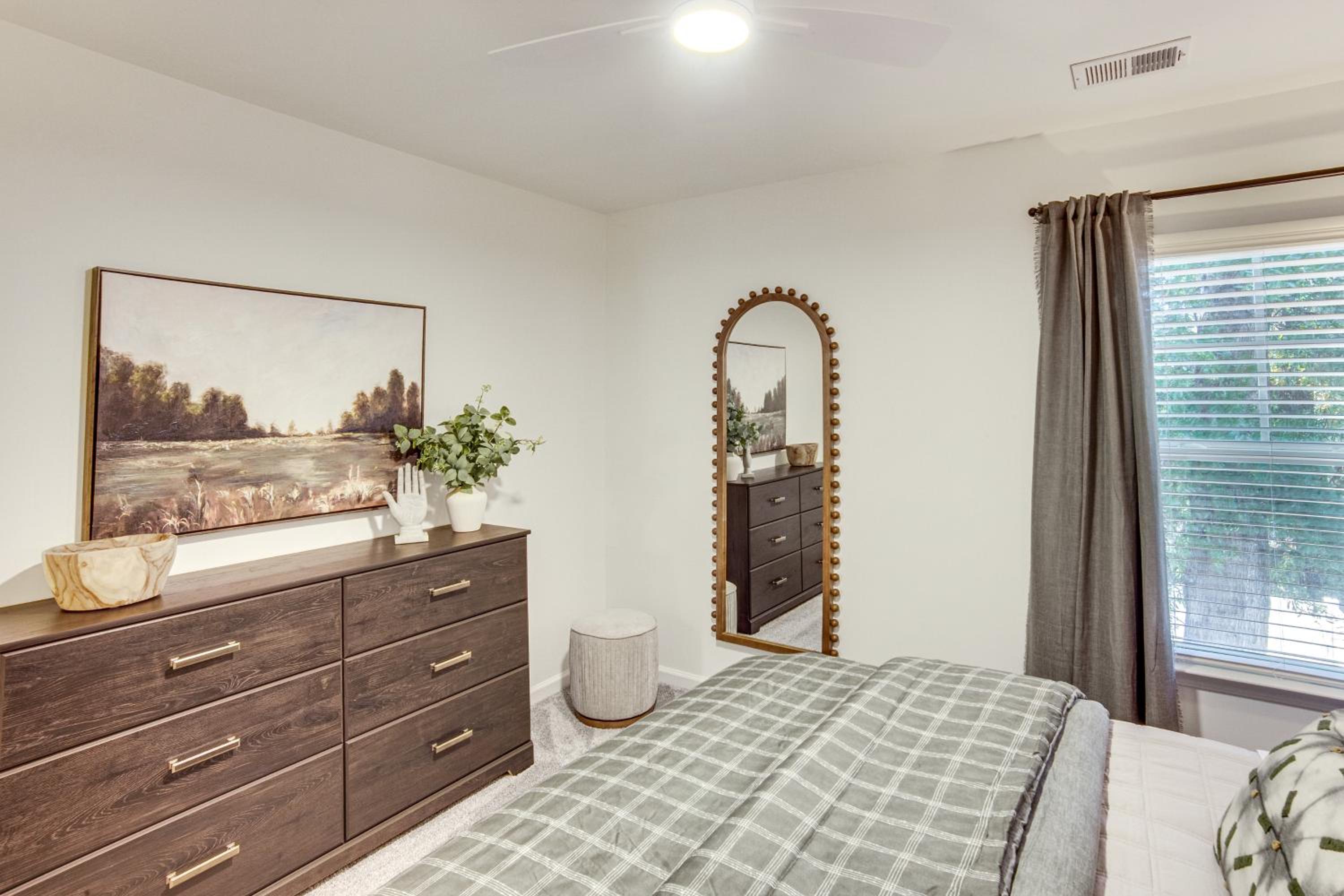 Explore Beaches and May River! Family Bluffton Home