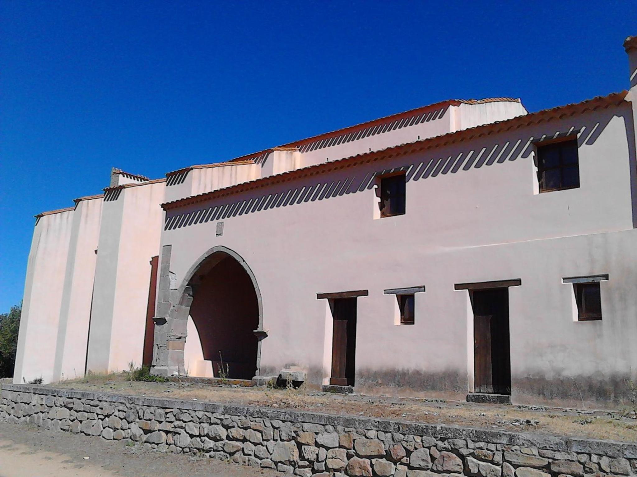 B&B I Menhir