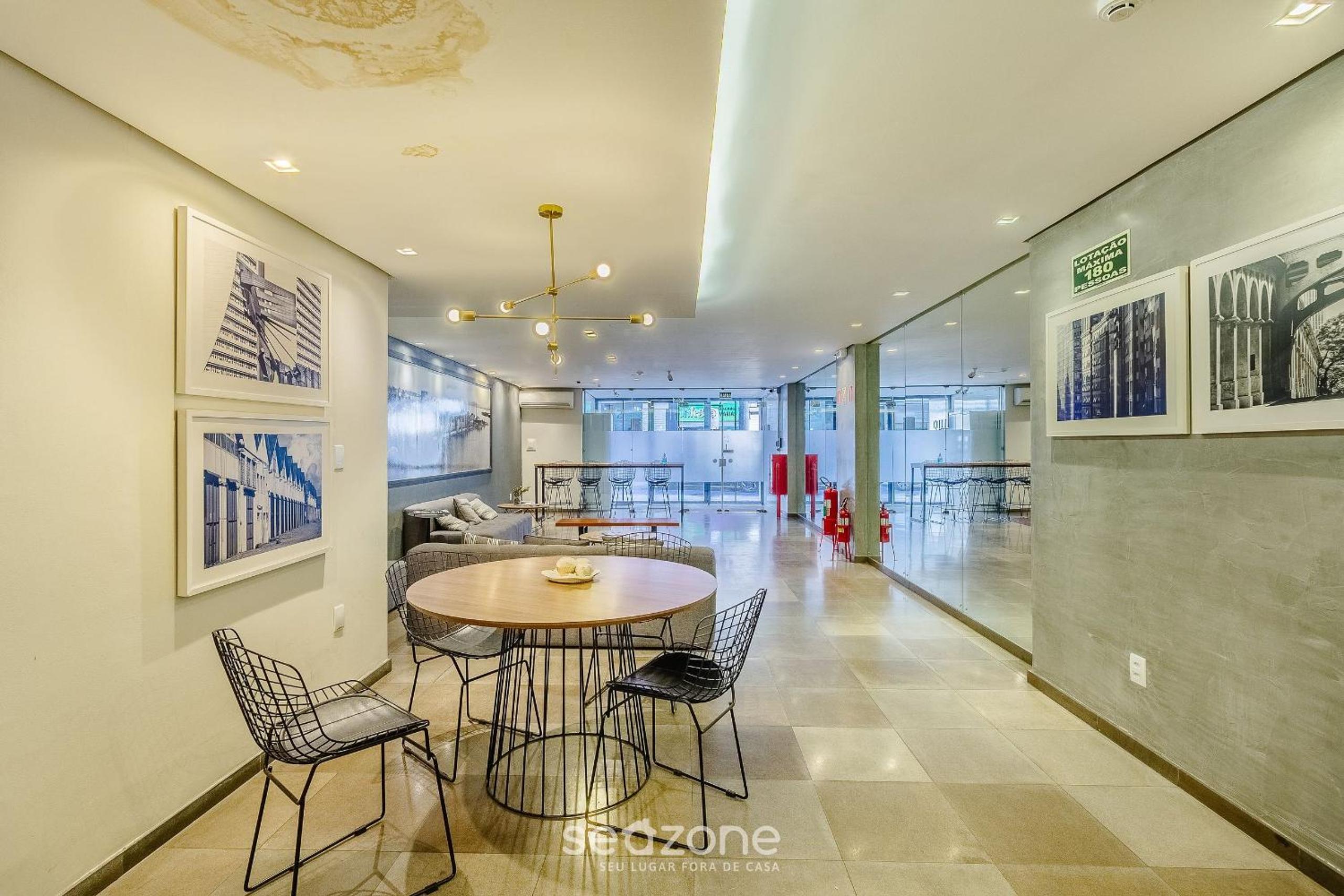 Studios in the Historic Center of POA - ELSs