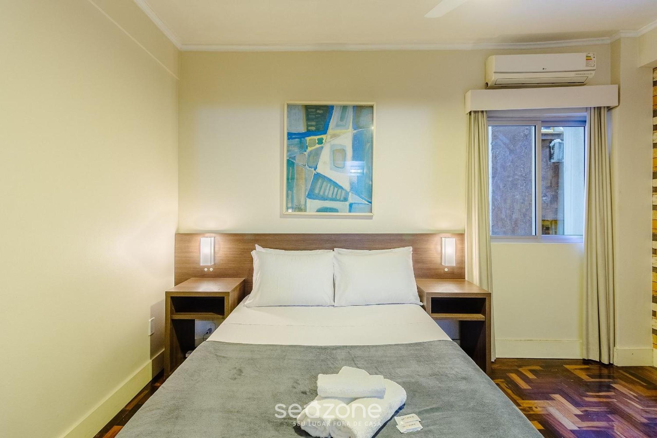 Studios in the Historic Center of POA - ELSs