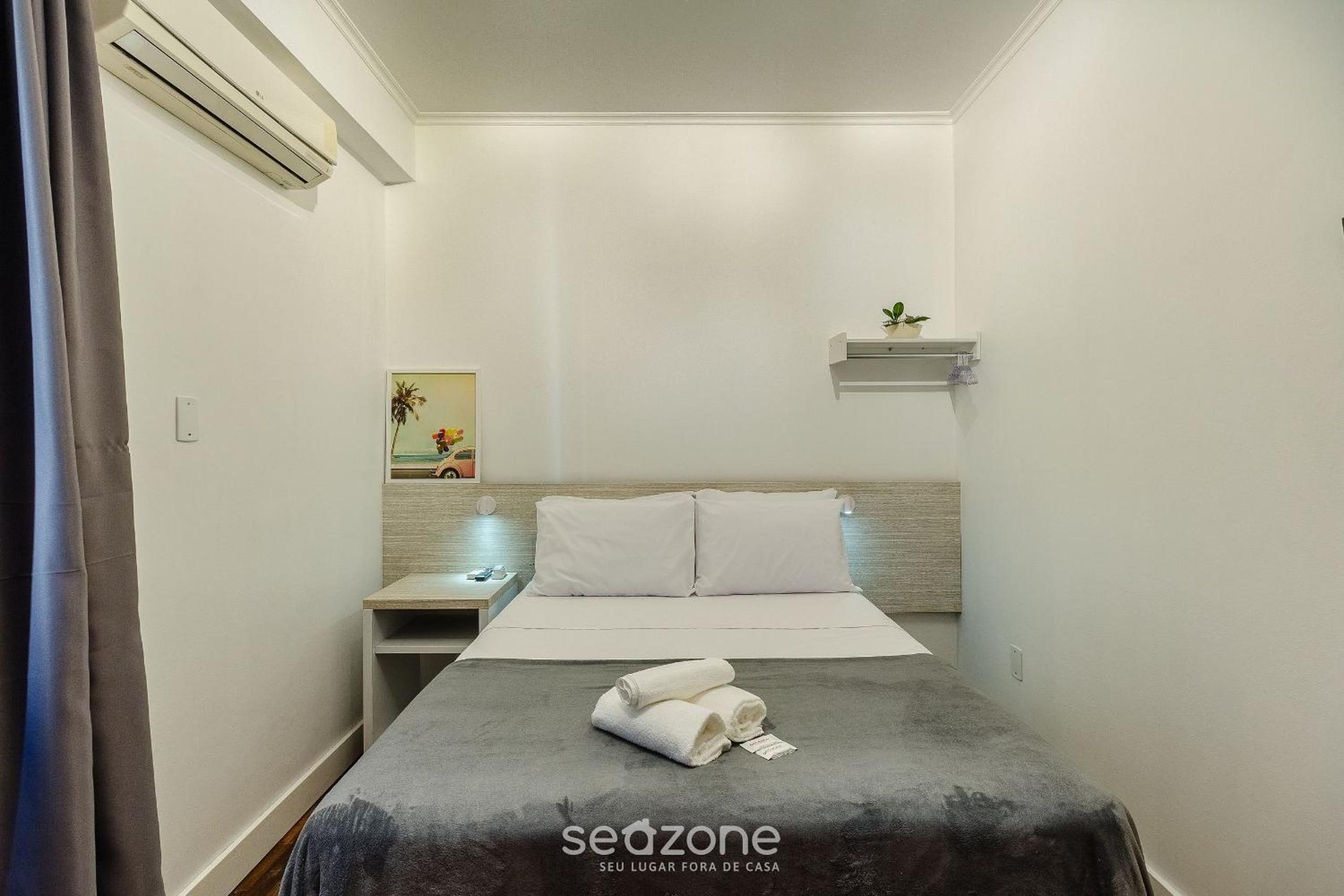 Studios in the Historic Center of POA - ELSs