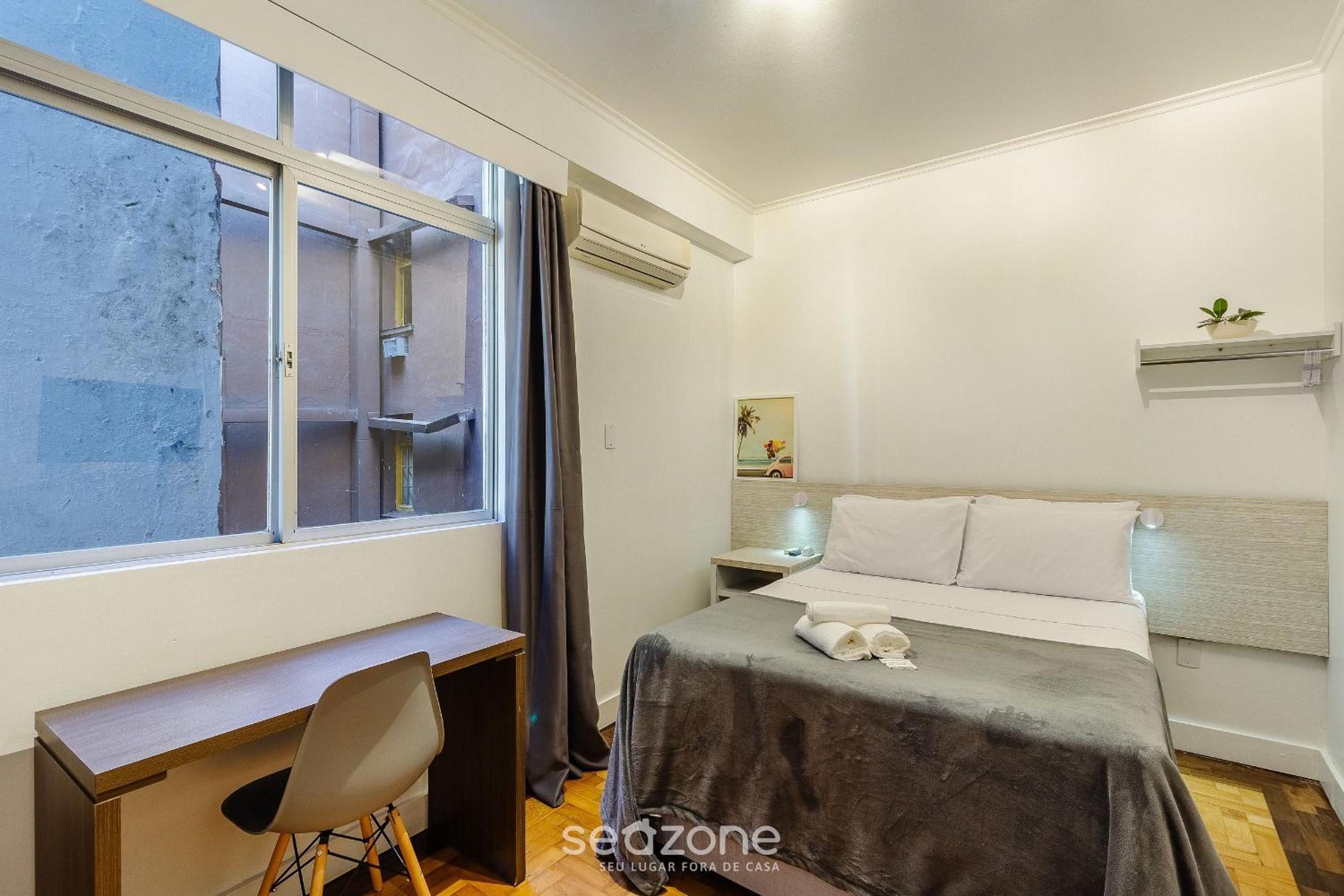 Studios in the Historic Center of POA - ELSs